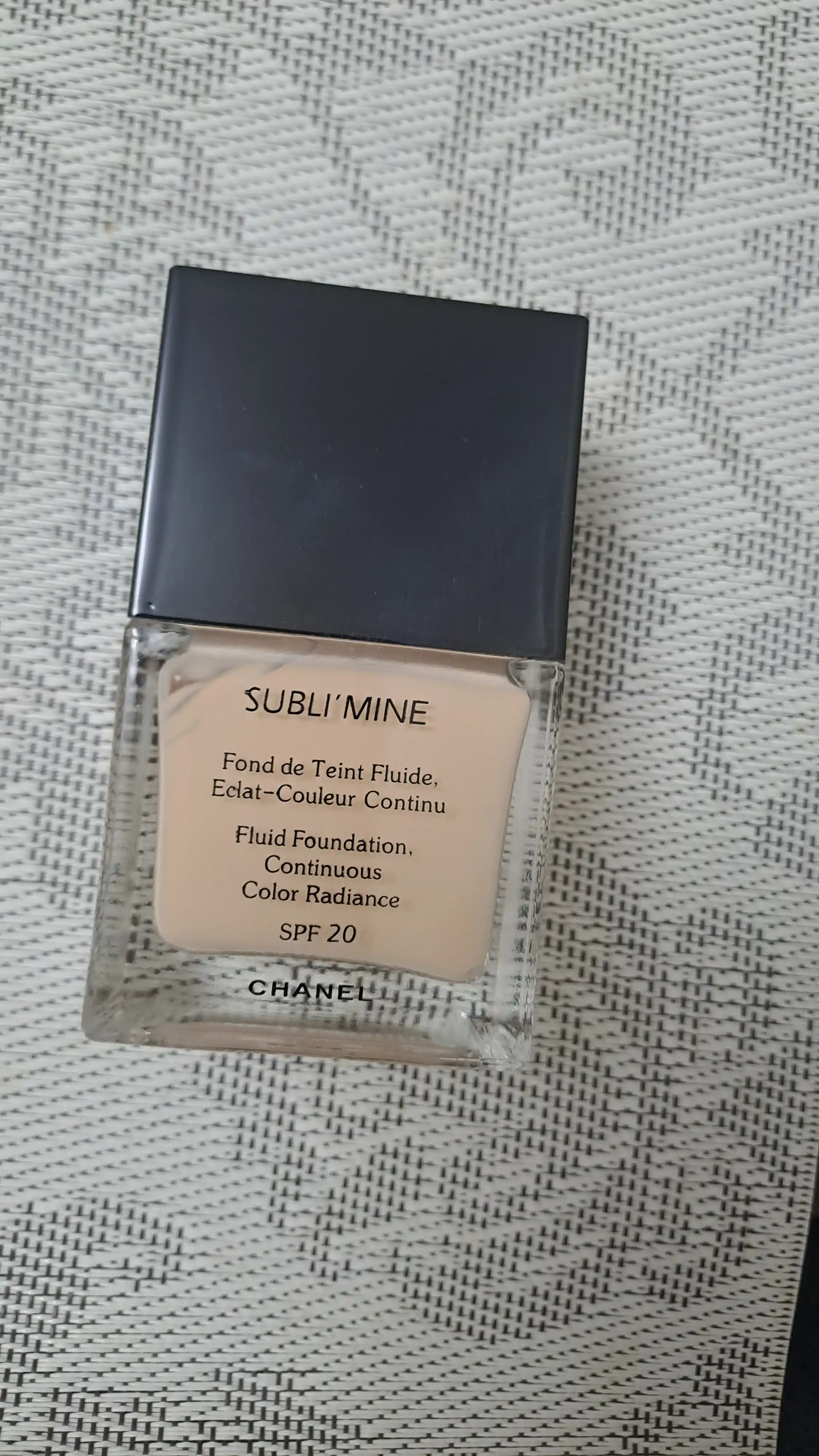 Yuz uchun tonal kremi, 75 ml