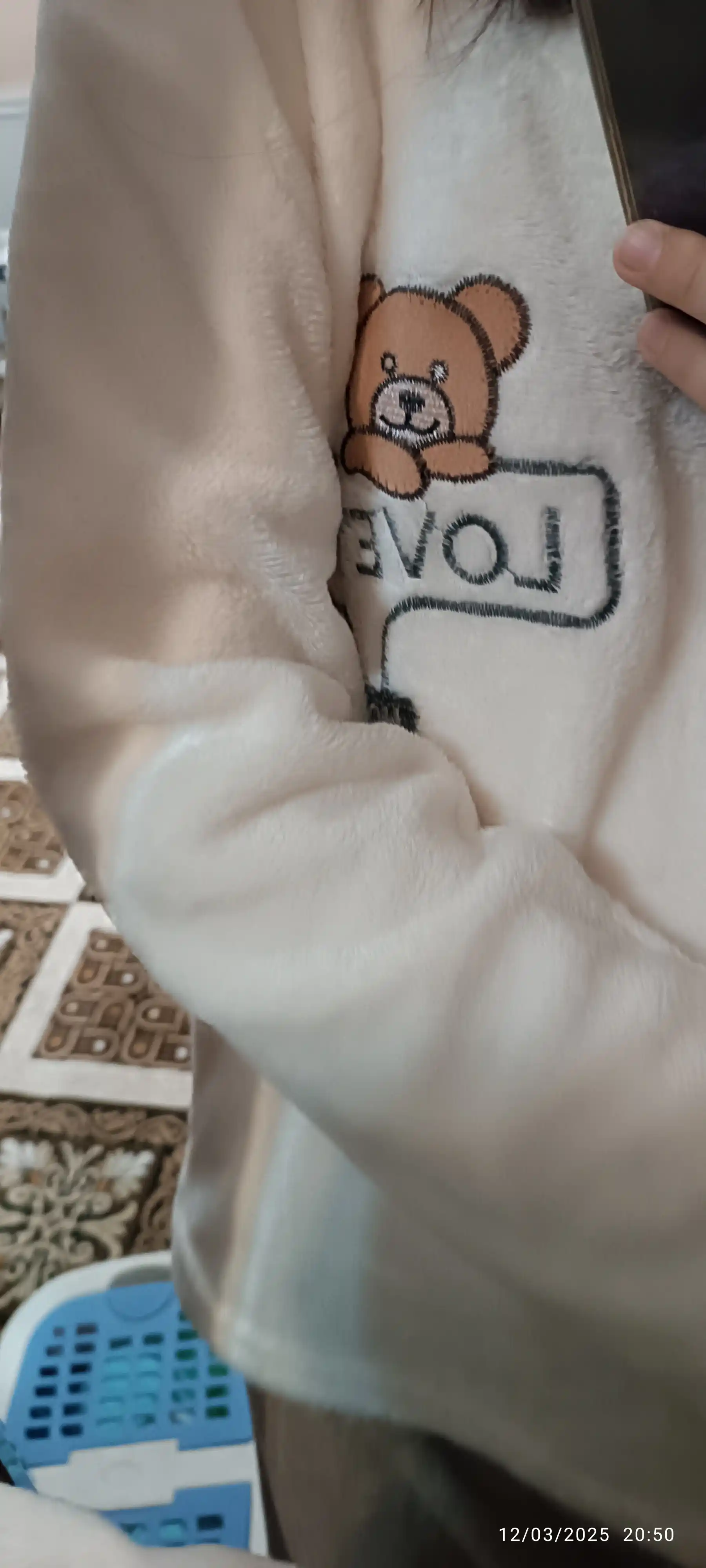 Ayollar momiq pijamasi