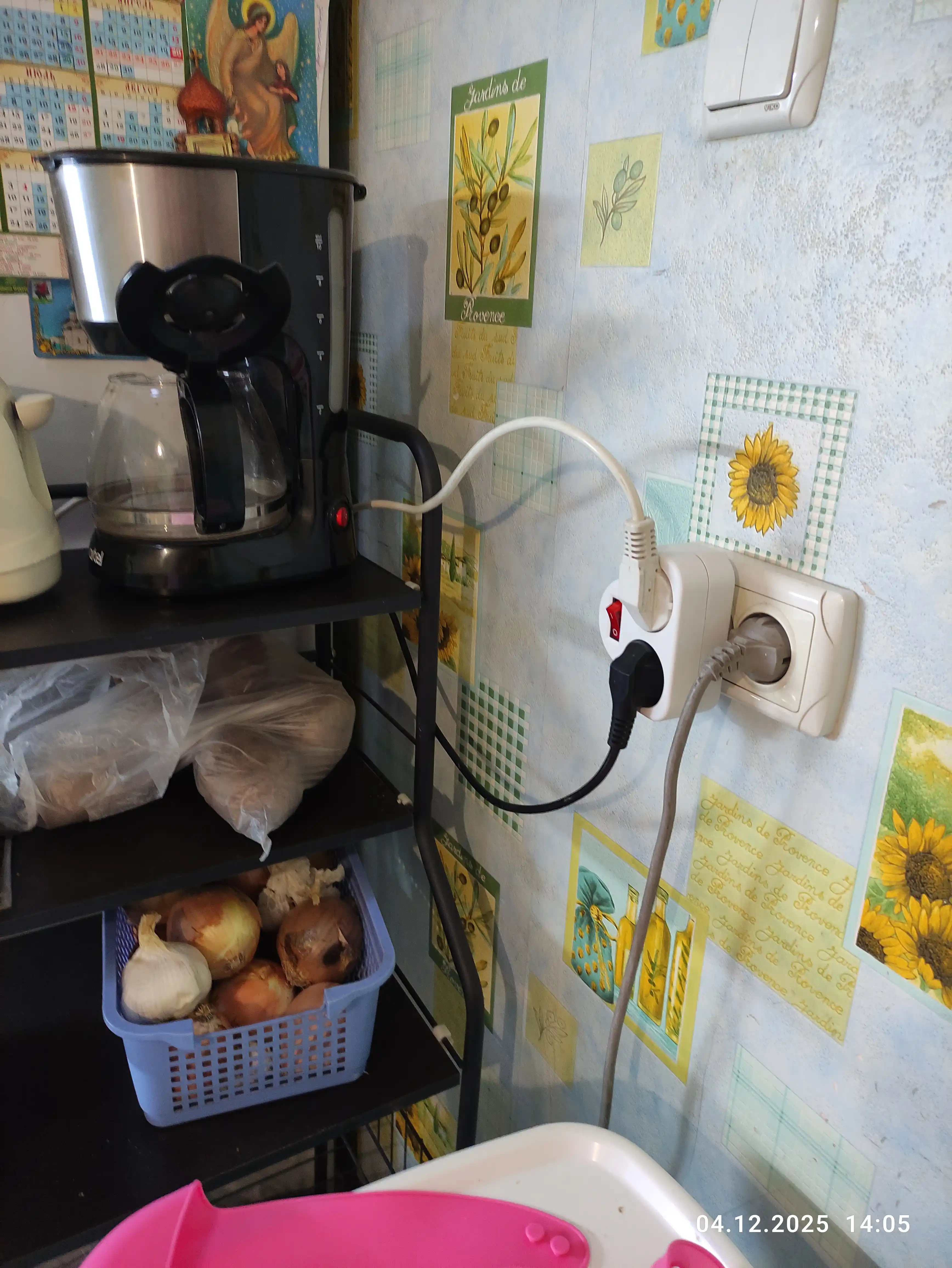 Troynik, perexodnik Beshr, 2/3 rozetka, maxkam korpus, evrovilka, zazemleniyasiz, adapter