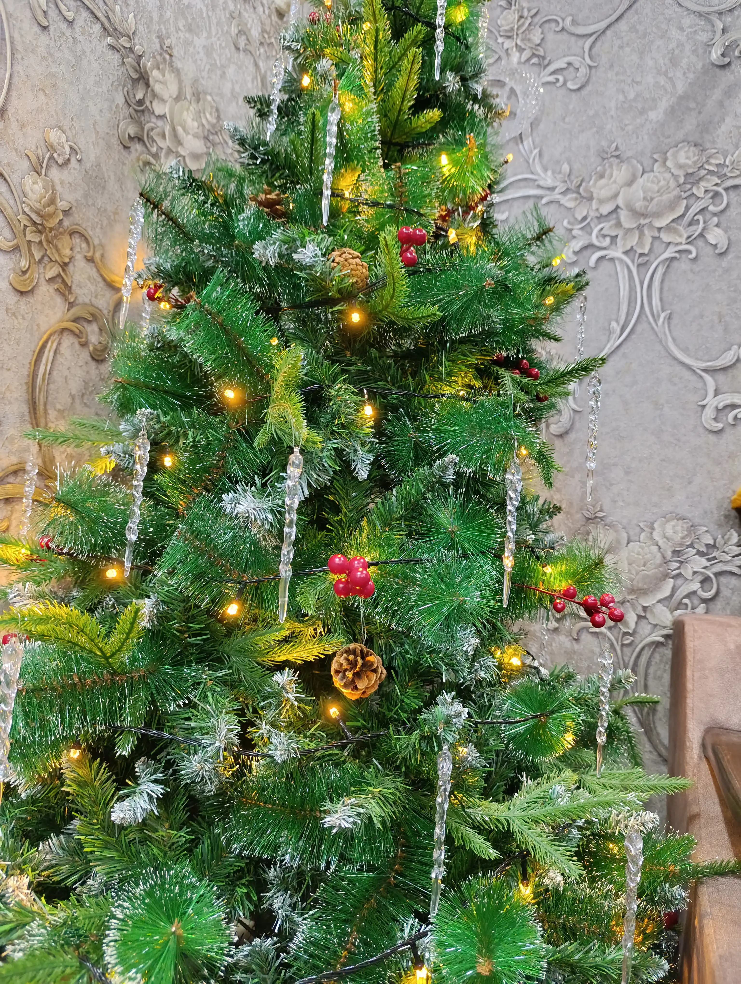 Yangi yil archa bezaklari to‘plami – muzchalar, 12 dona