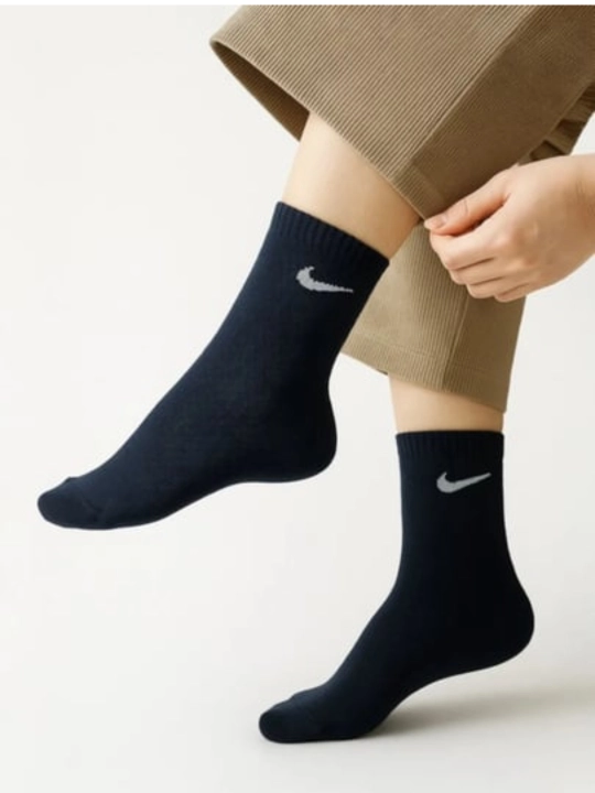 Nike sport uniseks paypoqlar to‘plami 5 juft, o‘lchamlari 41-47