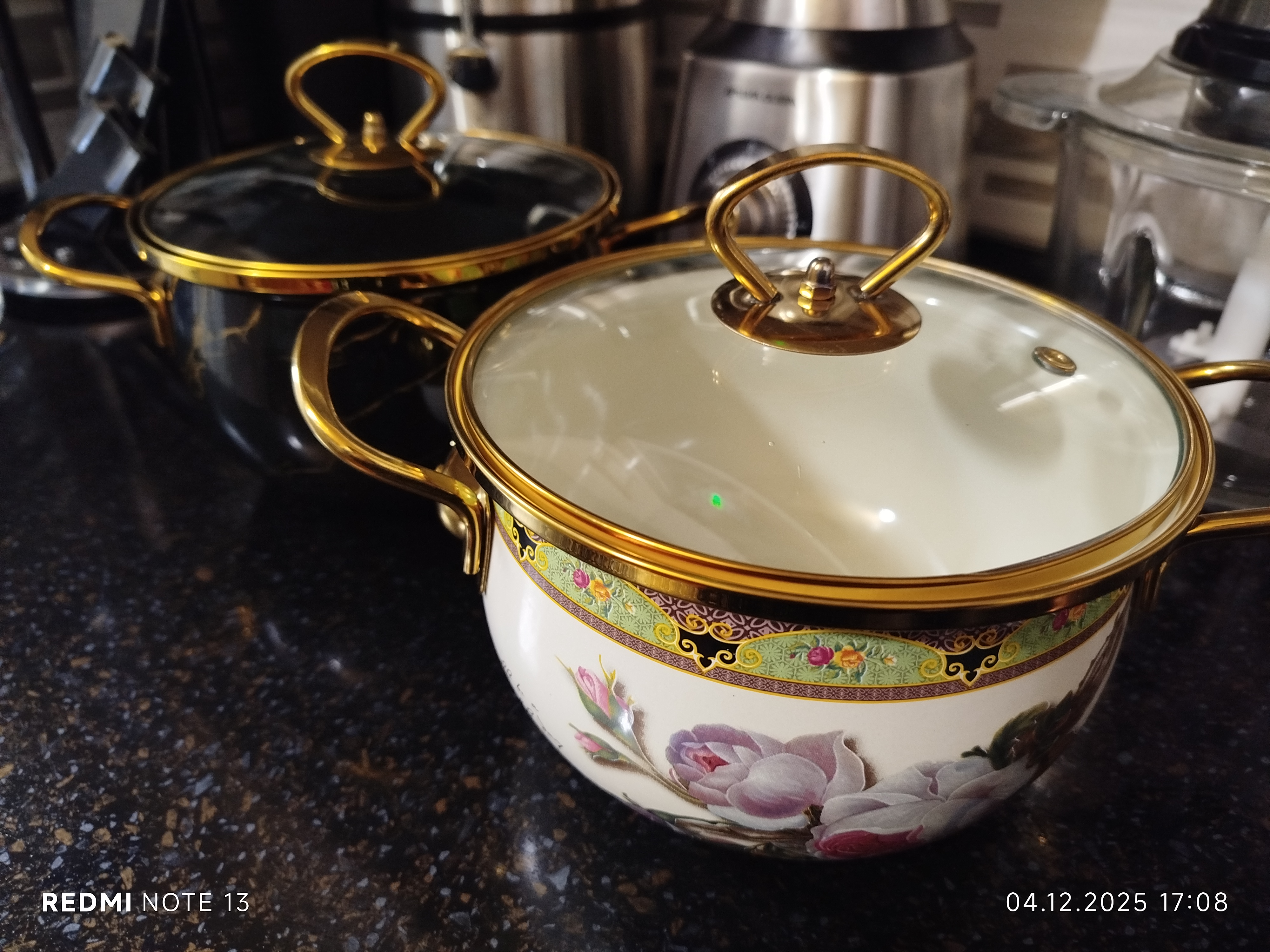 Emal qilingan sho'rva kostryulka, 18*11.5 sm - 2.0 litr, 28*17 sm - 8.0 litr