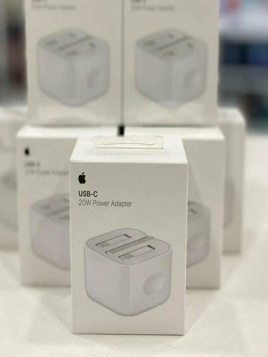 Быстрая зарядка USB-C 20W адаптер - для iPhone X,11,12,13,14,15,16,17