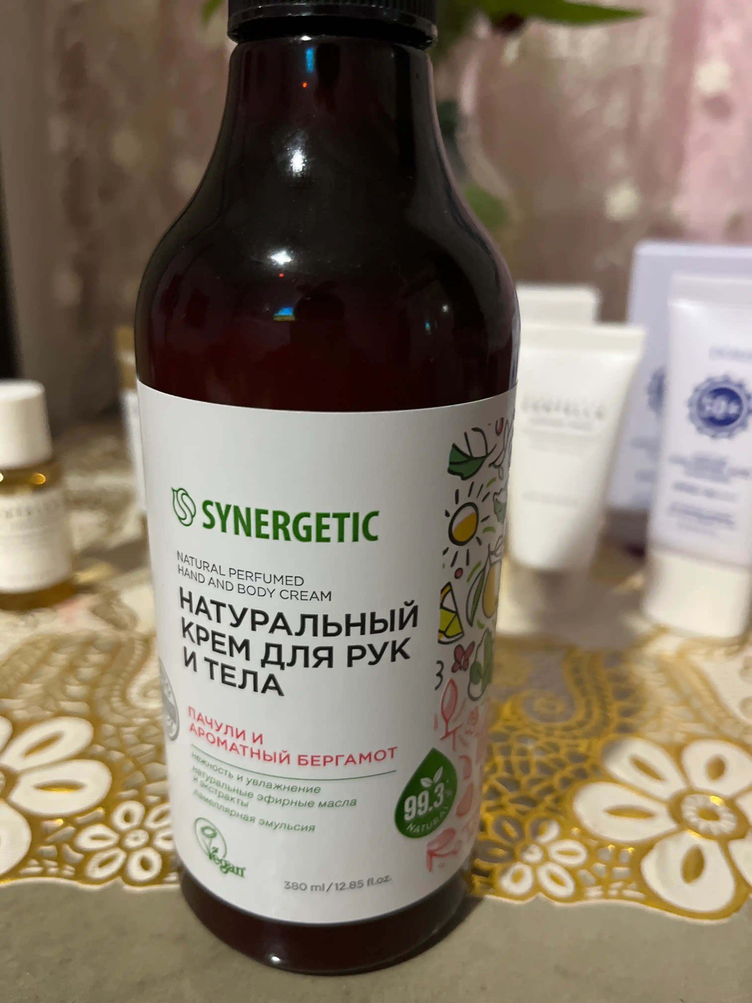 Крем для рук и тела SYNERGETIC "Пачули и ароматный бергамот", 380 мл