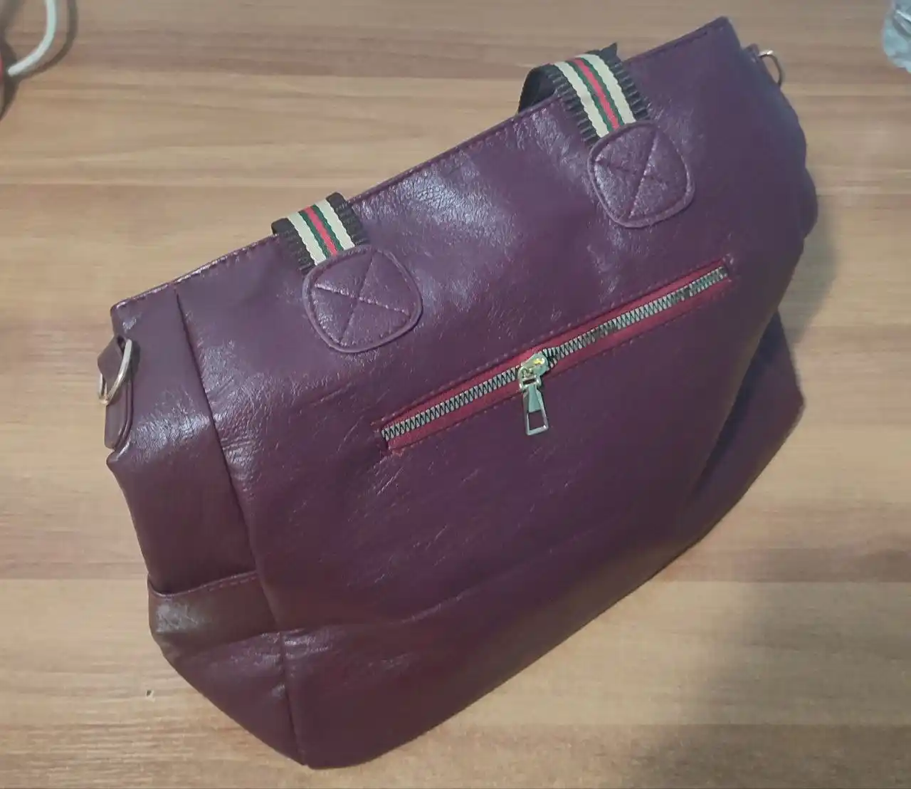 Ayollar sumkasi AURA, tout, shopper A4, krossbodi, yelkadan osiladigan sumka, ekocharm
