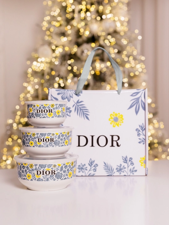 Oziq ovqatlarni saqlash uchun emallangan idishlar to'plami, germetik, 3 dona Matryoshka - 