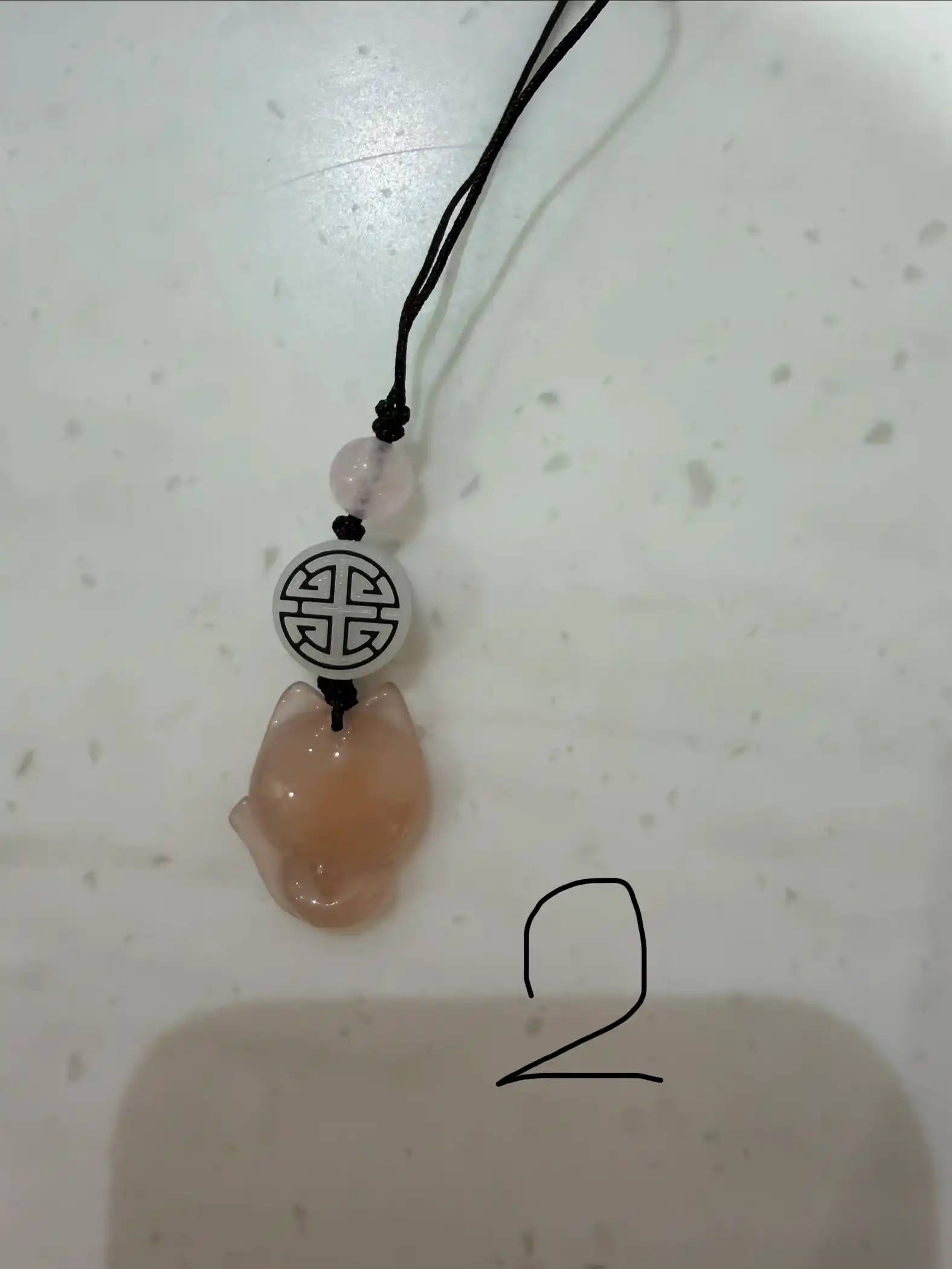 Uyali telefon, kalitlar uchun ijodiy yoqimli va murakkab ayol kalit zanjiri