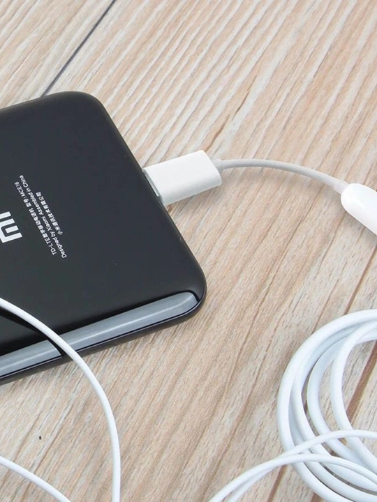Uch kirishli OTG adapter,  Apple + Android + Type-C, Apple USB-C dan 3.5 mm ga o‘tkazgich