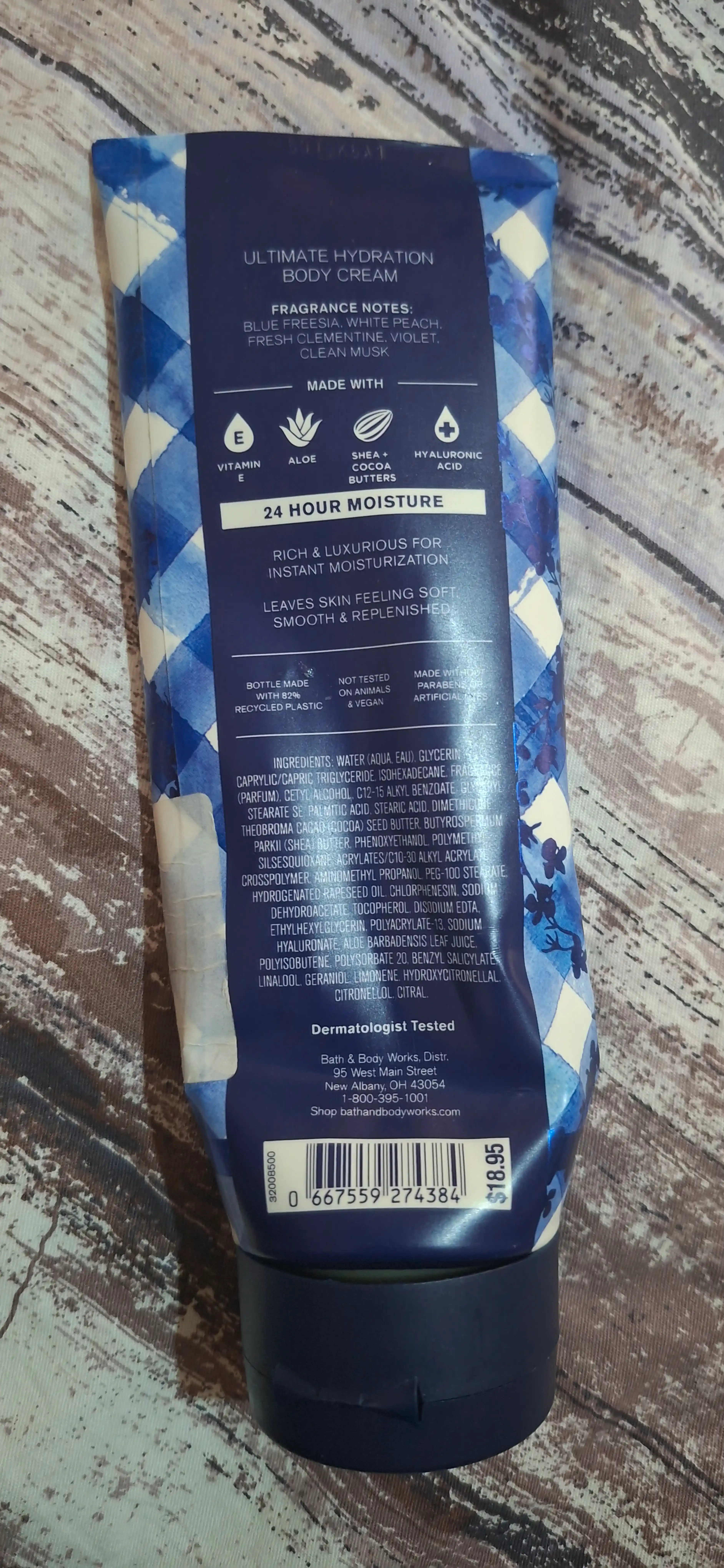 Namlantiruvchi va oziqlantiruvchi tana kremi Bath And Body Works
