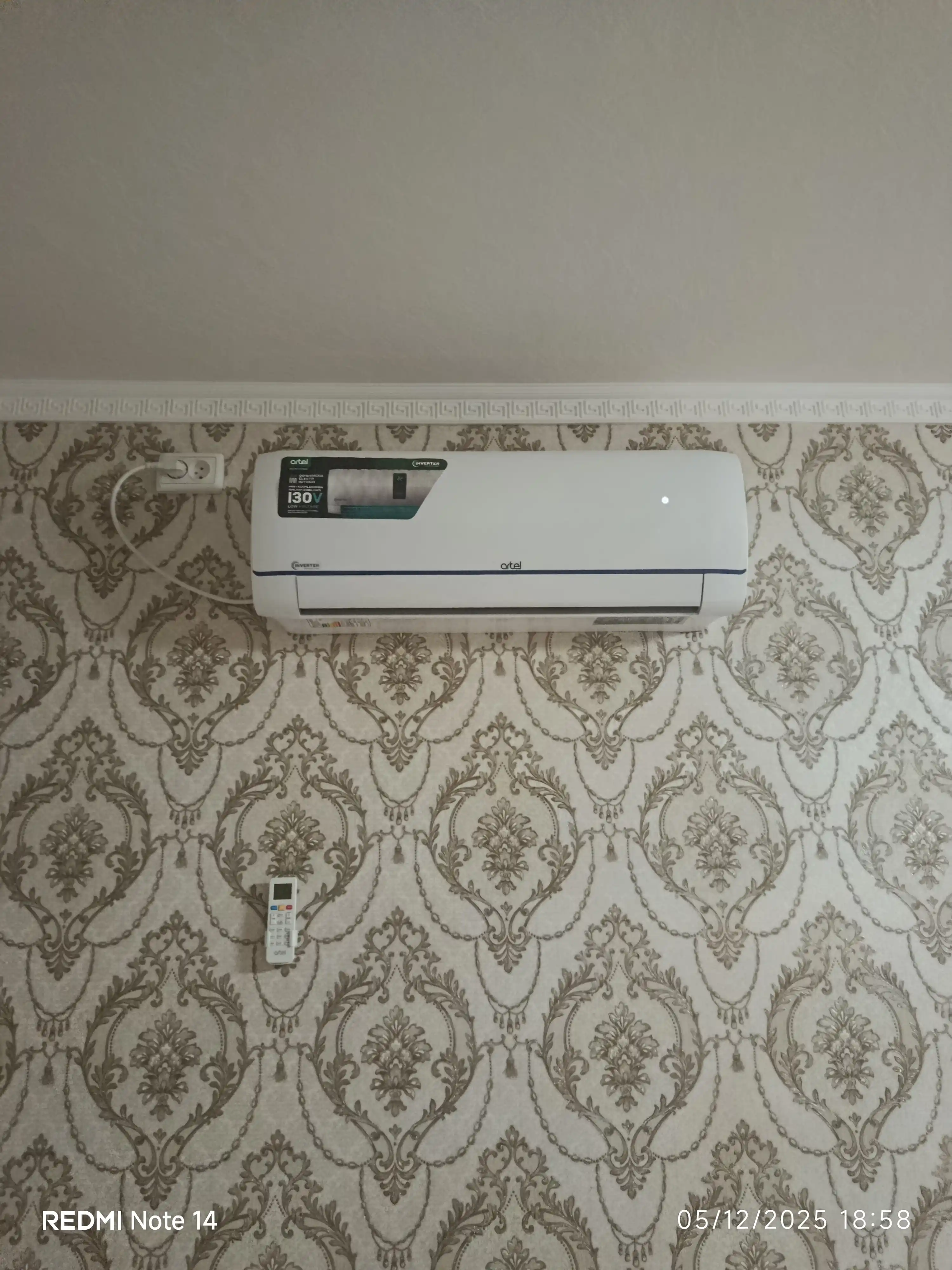 Кондиционер Artel Chillachi Iceberg Inverter 12000 BTU Inverter