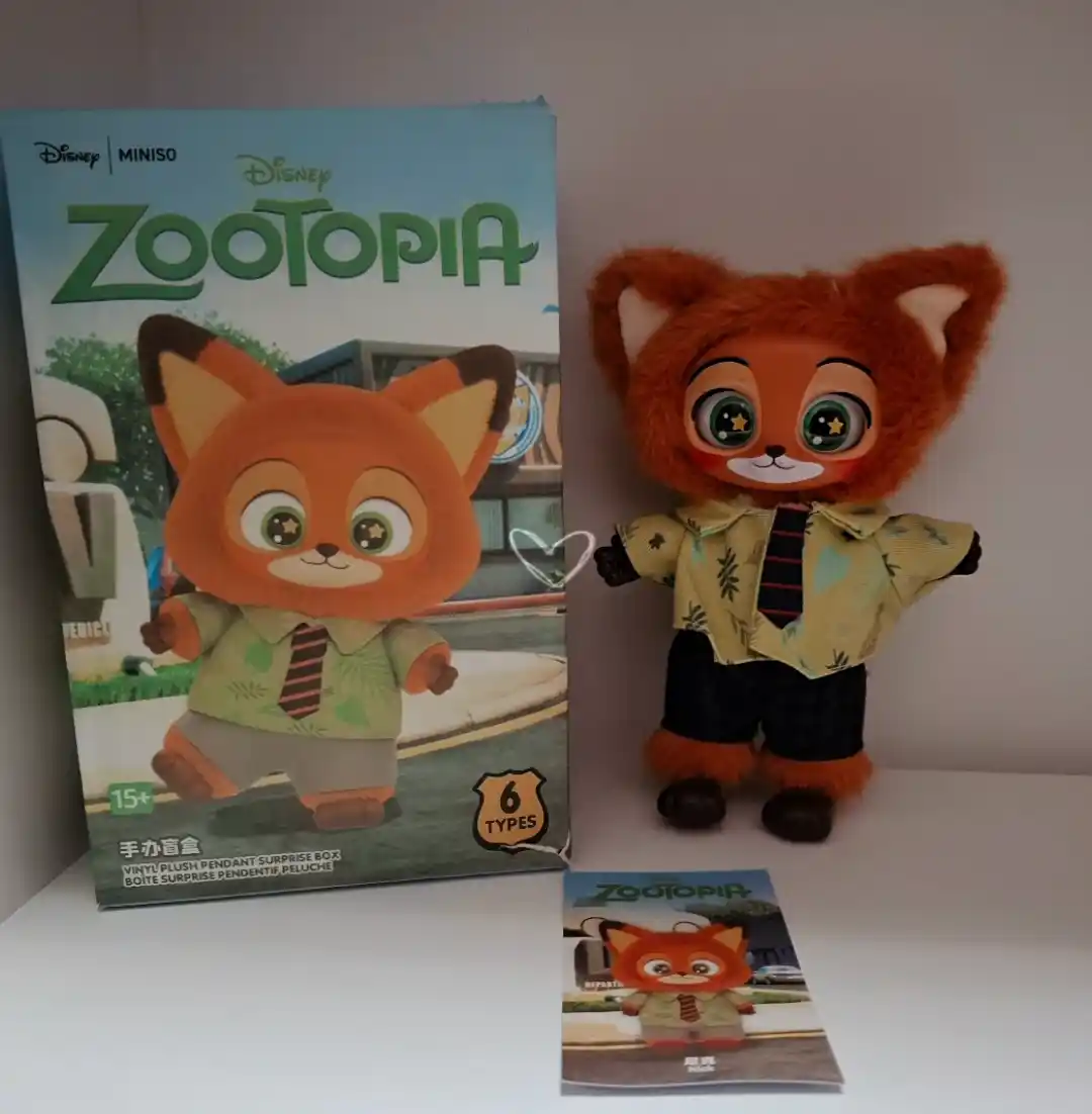 Labubu Zootopipia kollektsiyallari yumshoq o'yinchoq to'plamlari, brelok