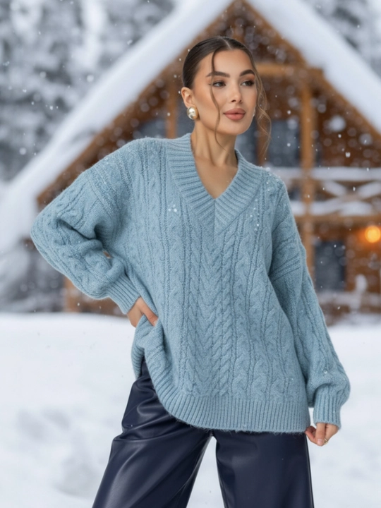 Ayollar oversize sviteri, V shaklli yoqa, naqshli to‘qima 42–46 — ELLY FASHION