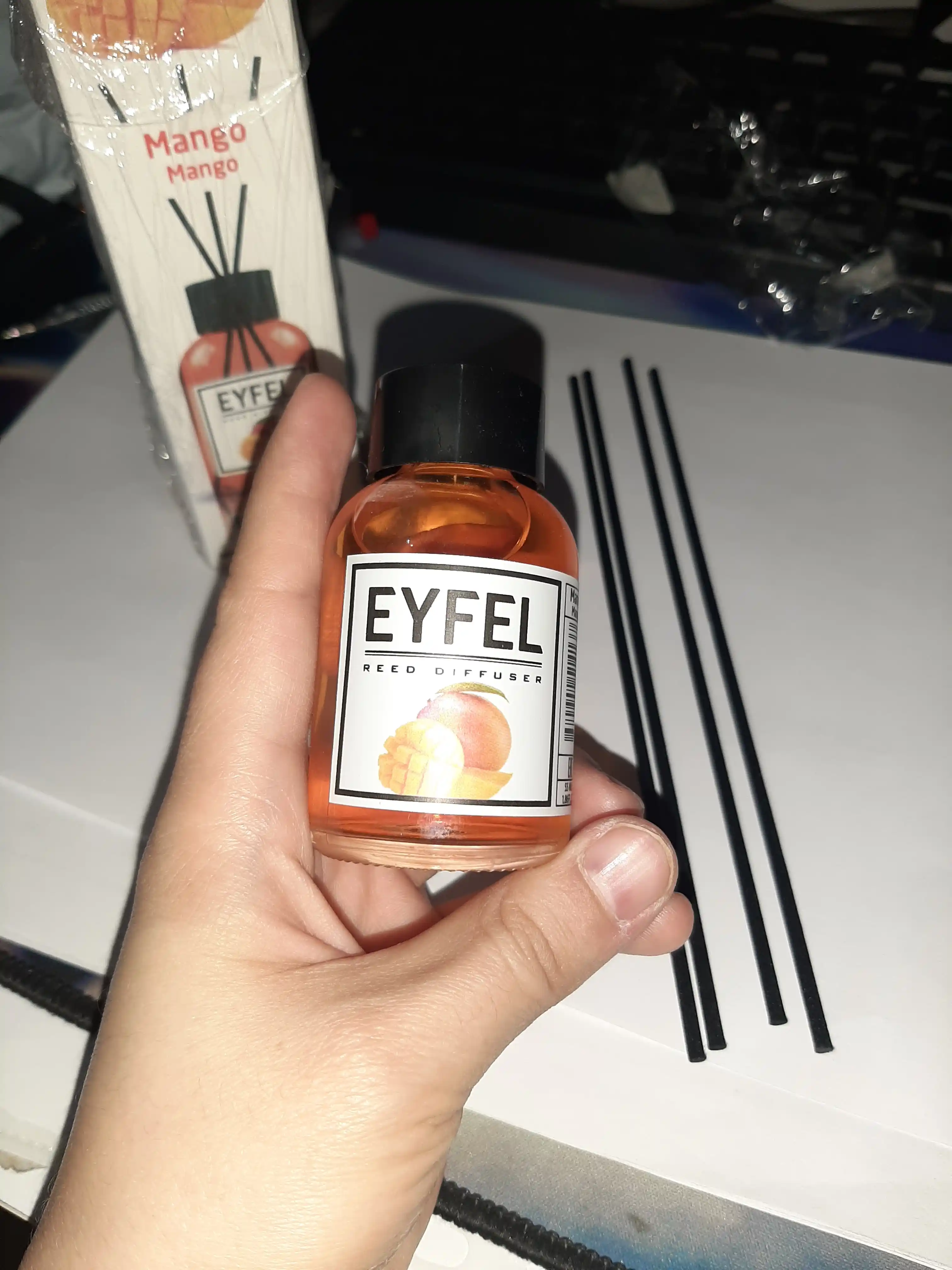 Uy, avto va ofislar uchun havo xushbo'ylagichi "Eyfel"