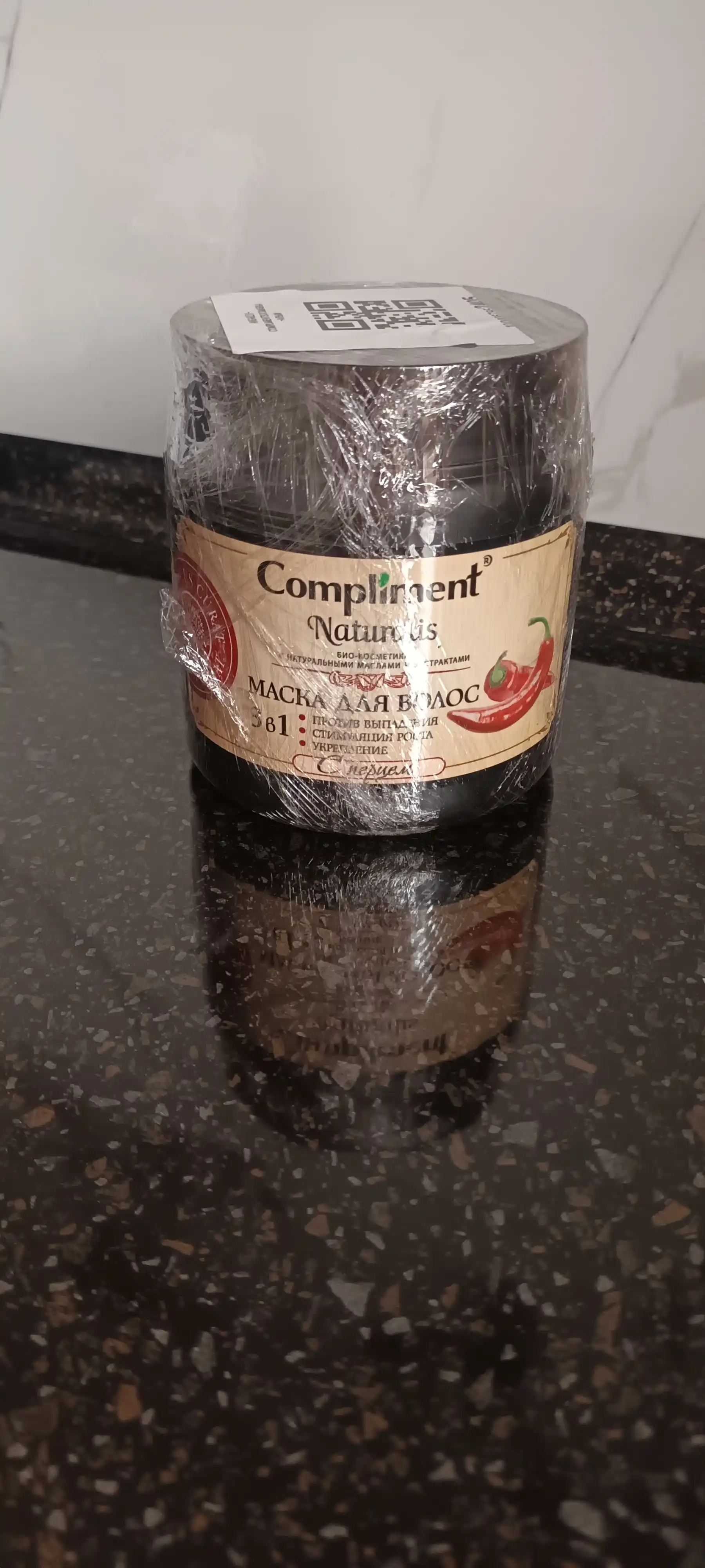 Sochni mustahkamlash va o'stirish uchun niqob, qalampir bilan Compliment, 500 ml