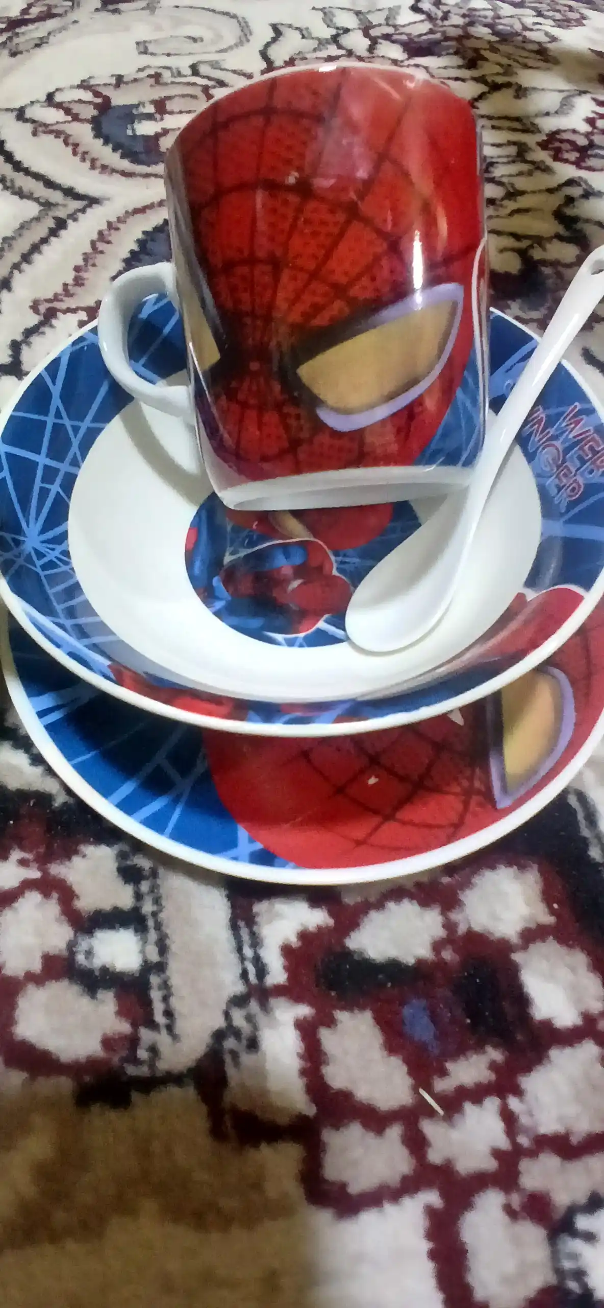 Disney qahramonlari tushirilgan bolalar idish-tovoq to‘plami, 3 ta 1 da