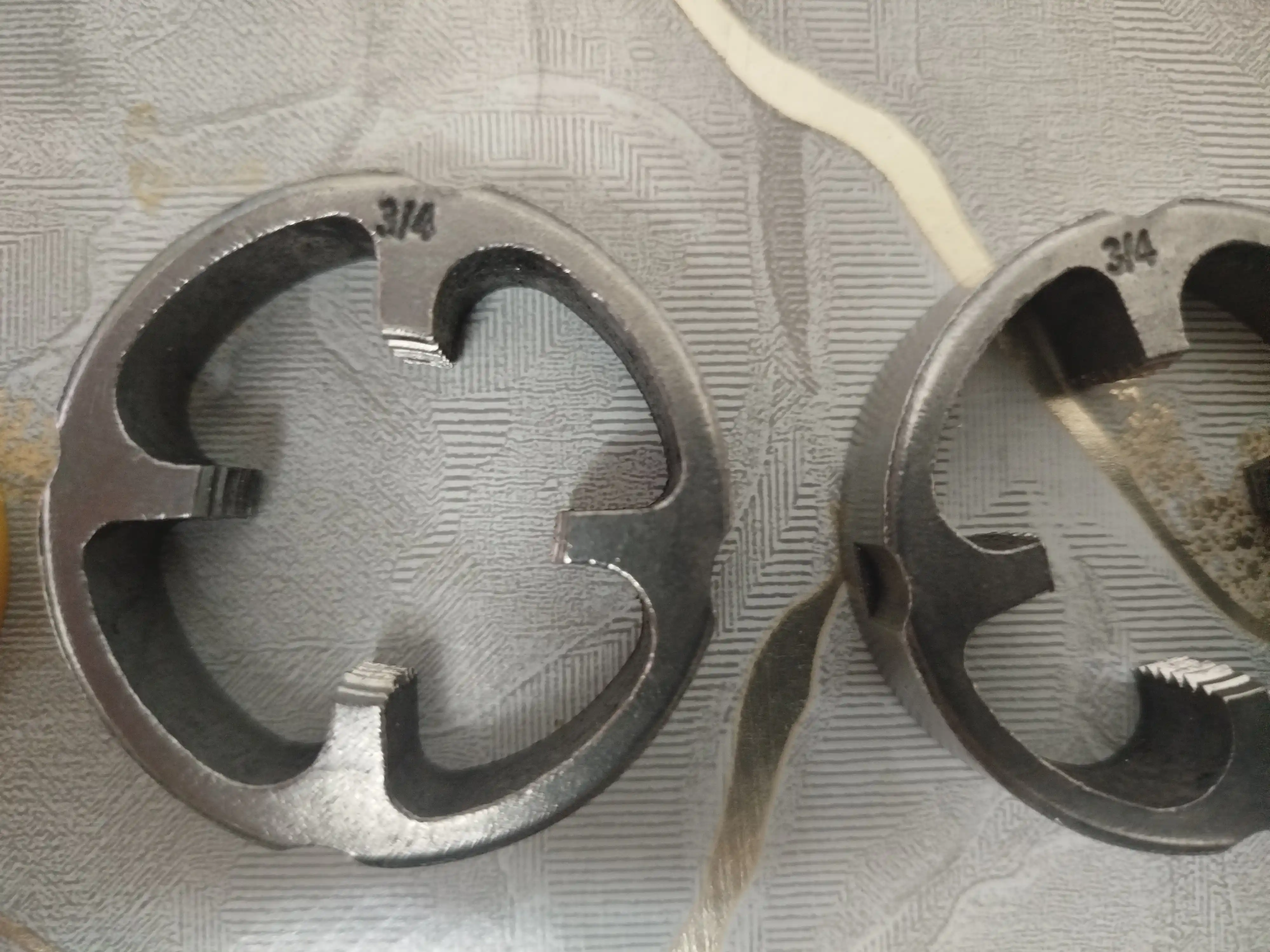 3 1/2", 3/4" va 1" qoliplarga ega PVX quvur qoliplari to'plami (elektr modeli)