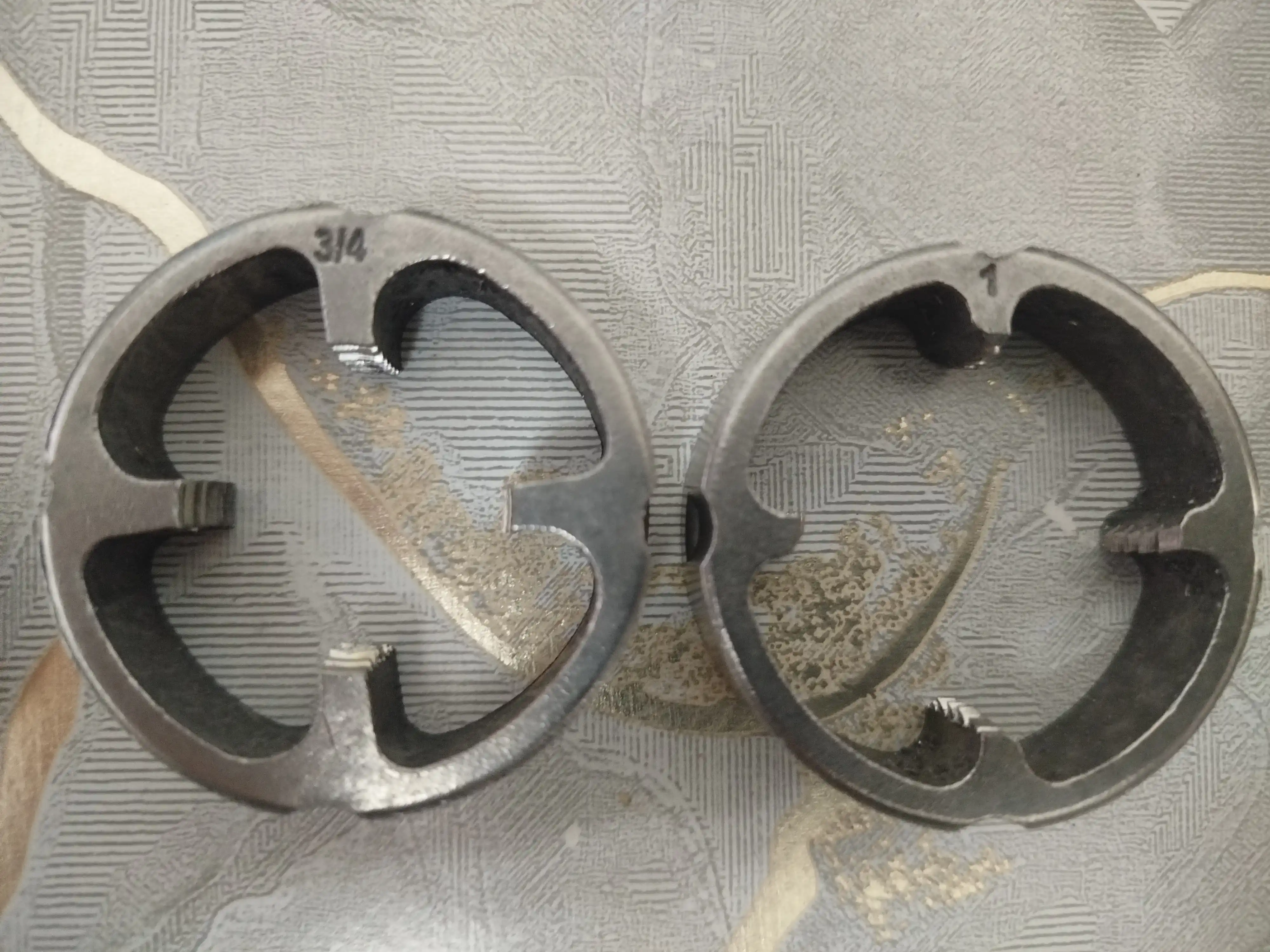 3 1/2", 3/4" va 1" qoliplarga ega PVX quvur qoliplari to'plami (elektr modeli)
