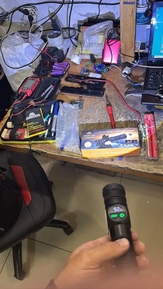 Qo‘l fonar LED, 5 rejim, PowerBank funksiyasi bilan