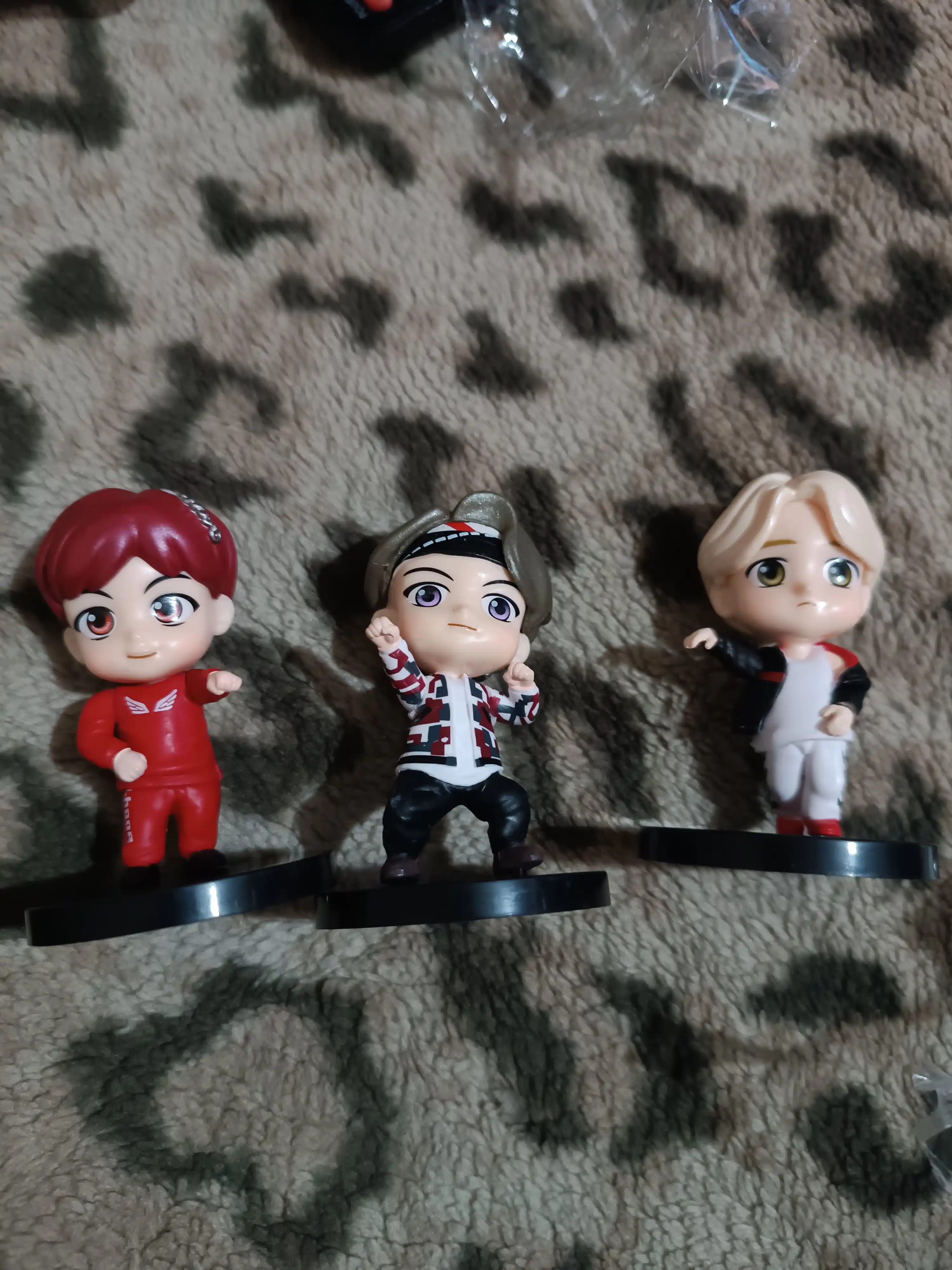 BTS guruhi kolleksiya figurkalari, ARMY uchun BTS, K-pop miniatyuralari, 8 sm