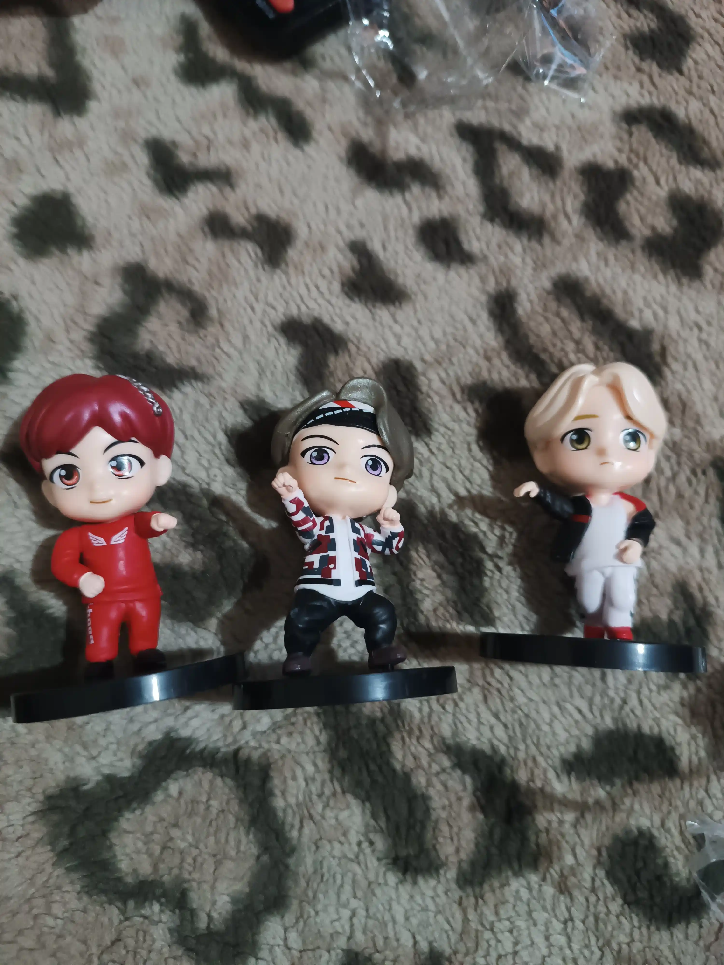 BTS guruhi kolleksiya figurkalari, ARMY uchun BTS, K-pop miniatyuralari, 8 sm