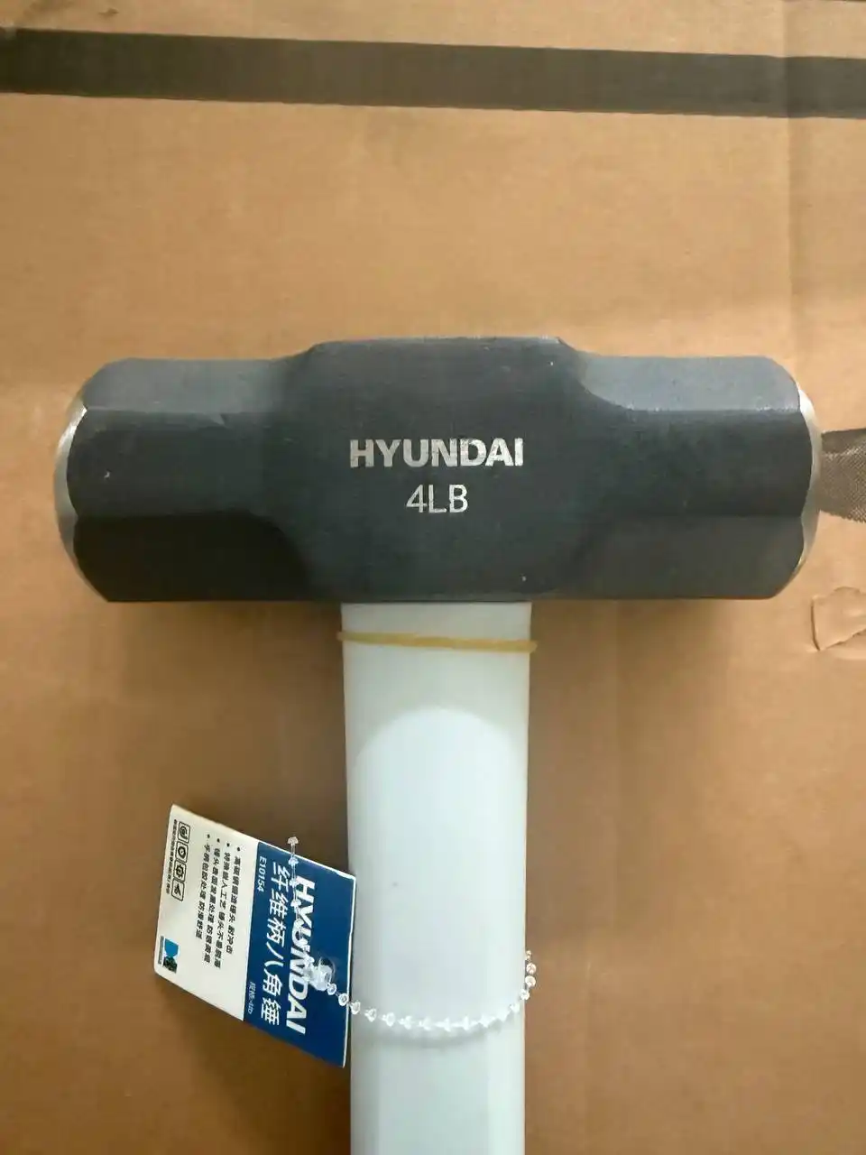 2/3/4-фунтовый восьмигранный молоток со стекловолоконной рукояткойHYUNDAI