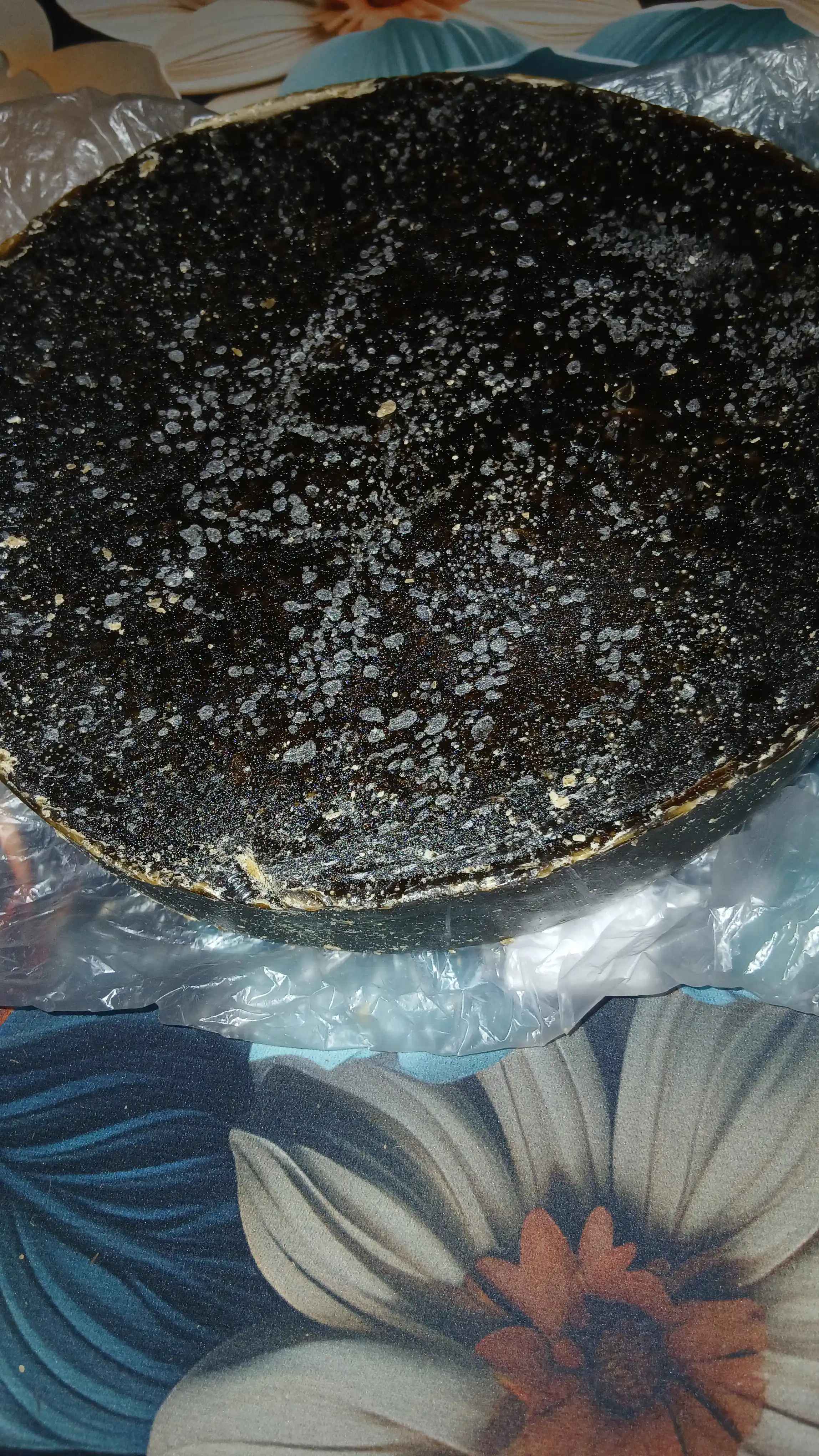 Parafinoterapiya uchun yuqori darajada tozalangan parafin, ozokerit, 1 kg