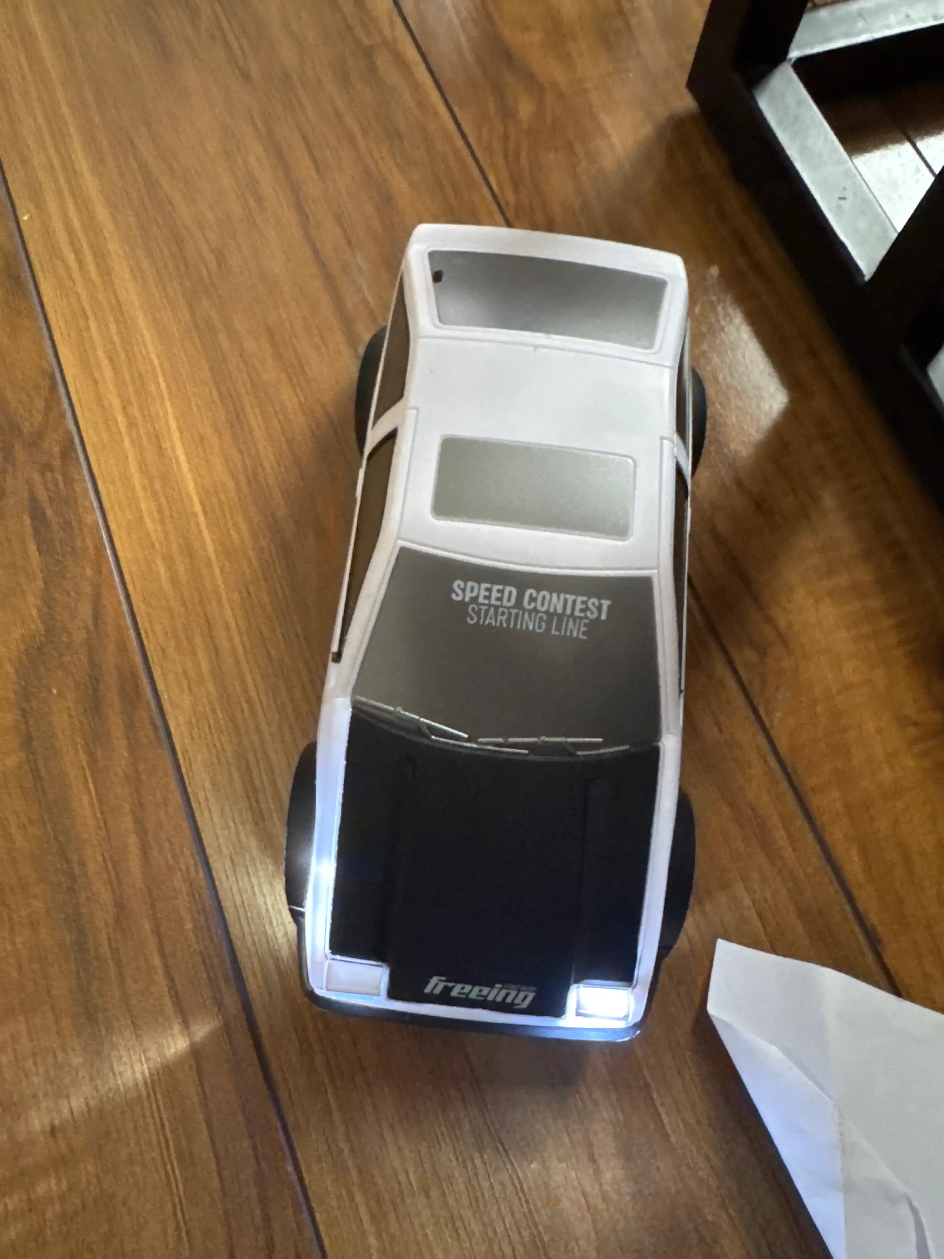 FIDGO pultli drift mashinasi, 4WD, yonuvchi faralar, 1:24 yoki mini 1:64