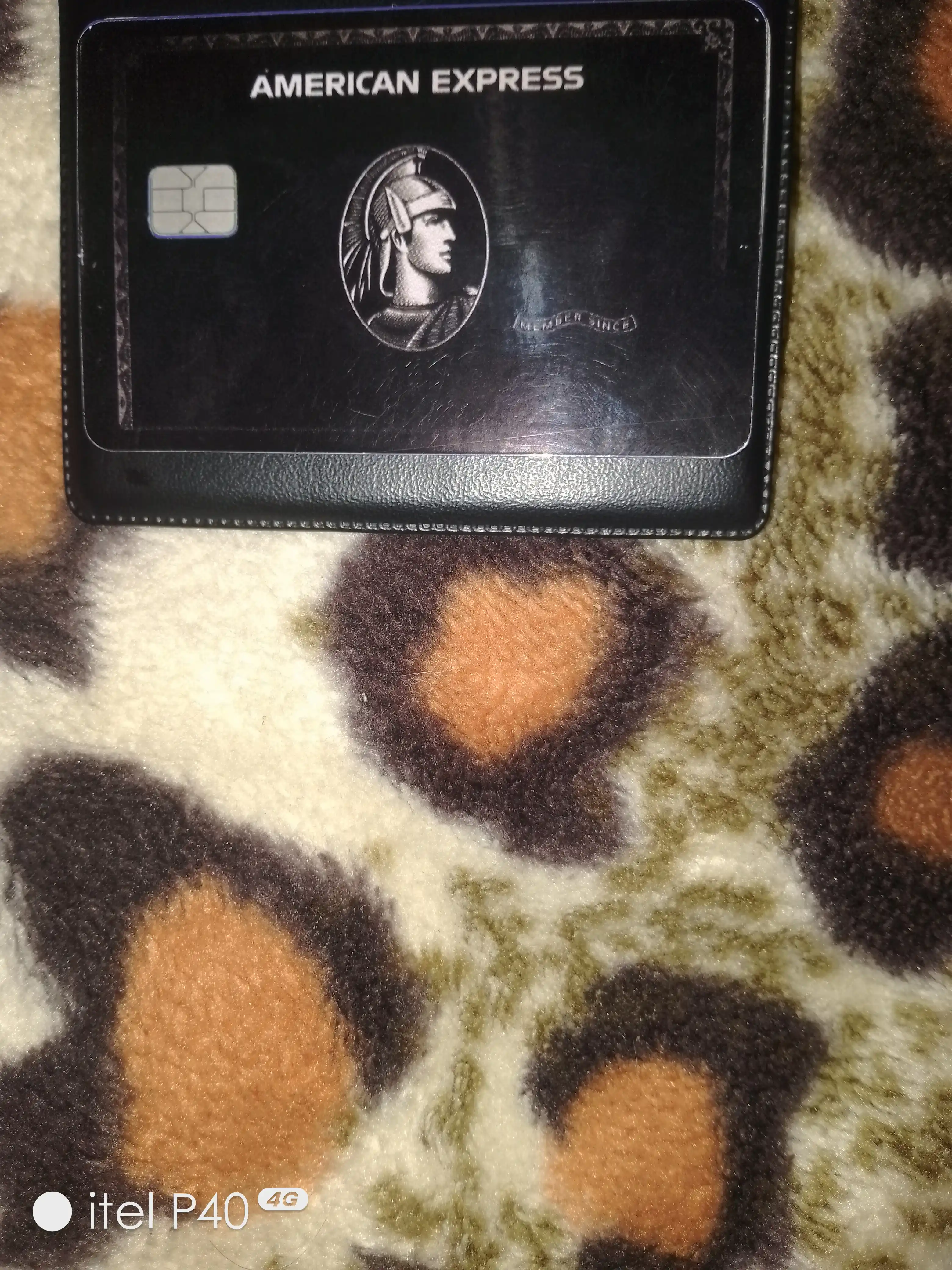 American Express va BMW, VIP, Bitcoin kartalarini bezash, bank kartasiga stiker yopishtirish