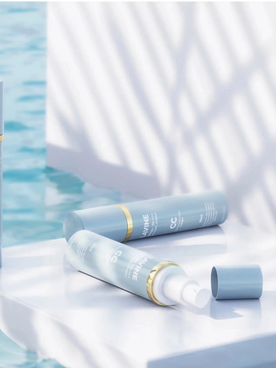 LAVINE CC tiniqlashtiruvchi va yoshartiruvchi CC-krem, kollagenli, SPF50+ PA++++, 50 ml