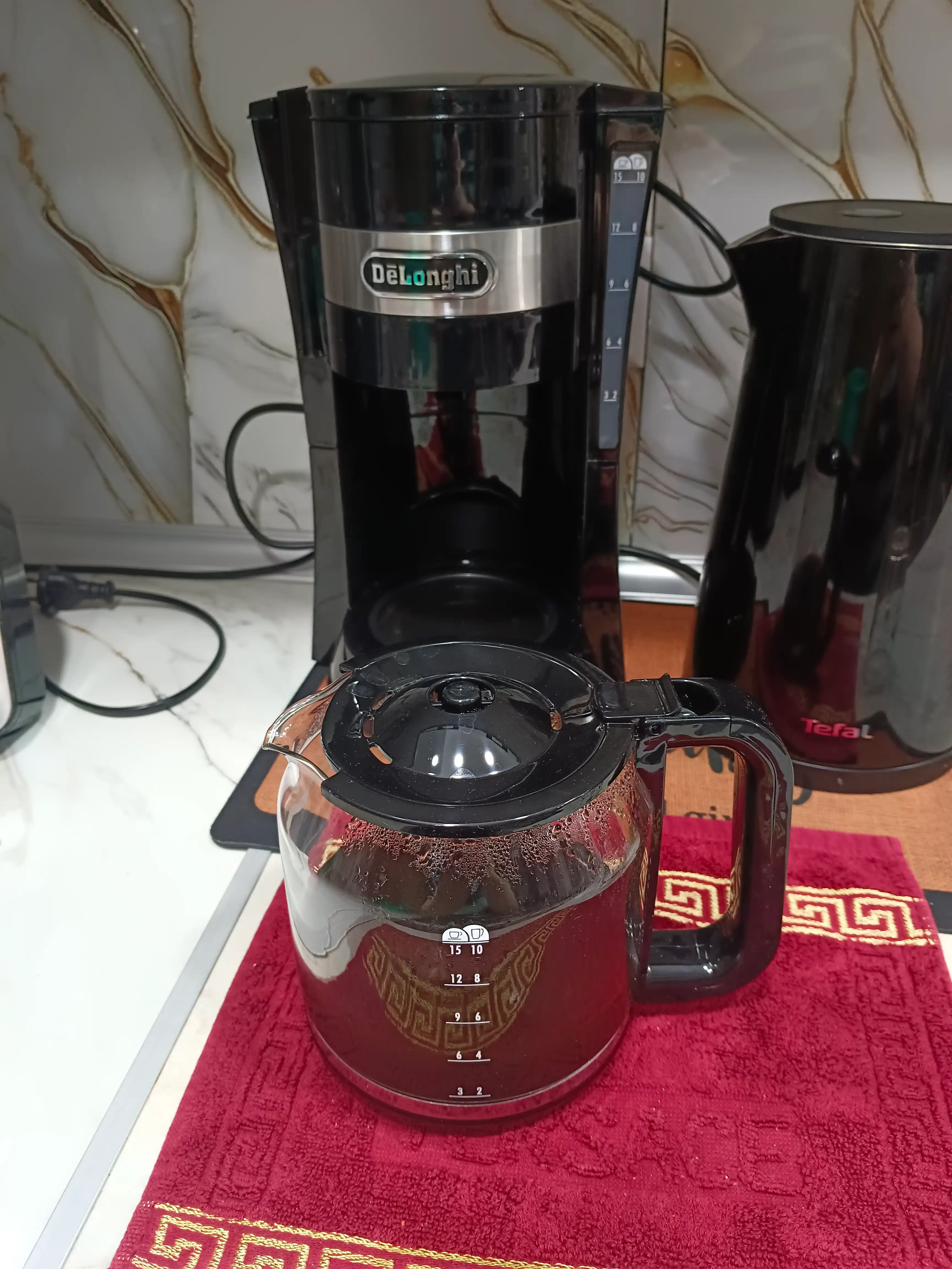 De'Longhi ICM15210.1 tomchilatib qahva qaynatgich, 900 Vt, 1,25 l, 10 chashka