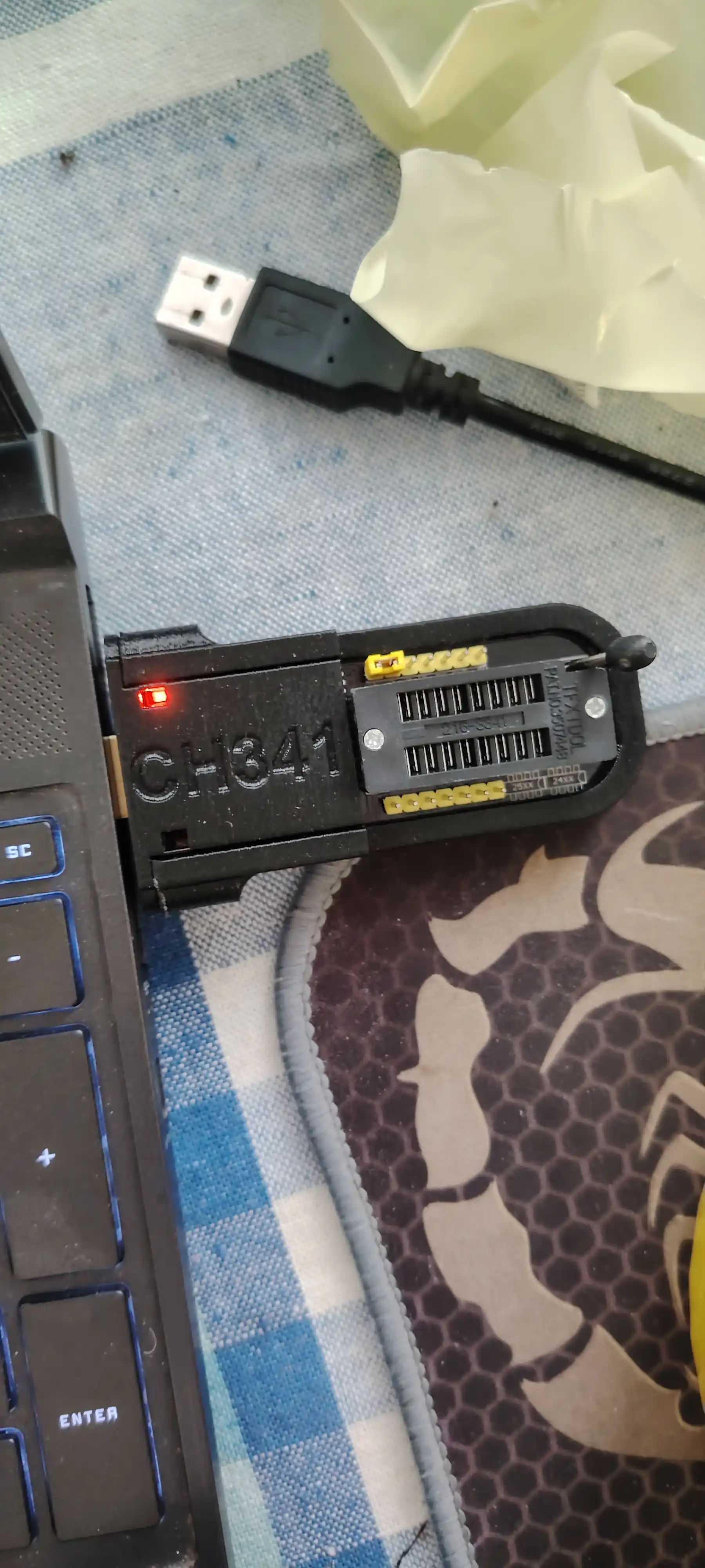 CH341A USB 24 seriyali dasturchi Adapterli chiplarni mahkamlash uchun EEPROM Flash BIOS