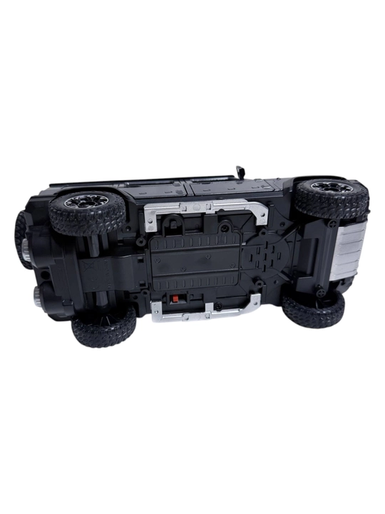 Land Rover Defender Grenadier 1:24 с эффектом дыма — металлическая модель