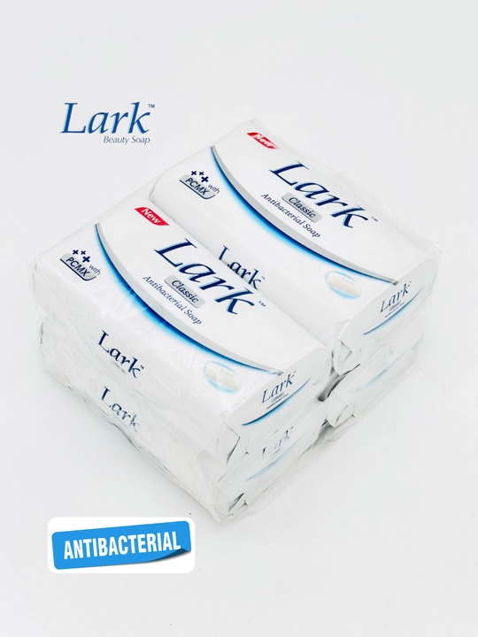 Lark - xushbo'y hidli va antibakterial sovun, 4x150g dona
