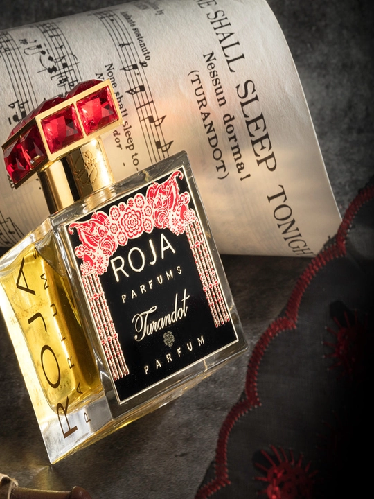 Parfyumlangan suv Roja Parfums Taif Aoud