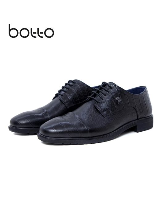 Botto brendining tabiiy charm tuflilar