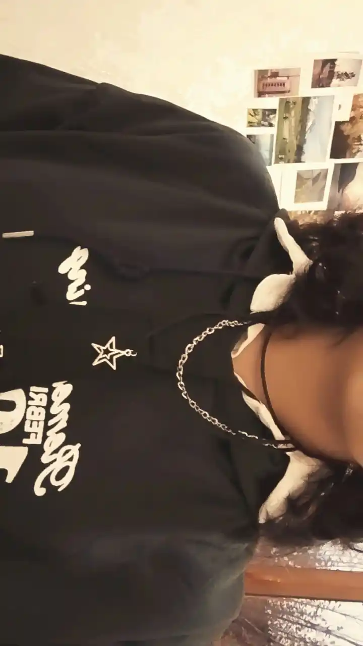 Choker yulduzchali shnur, braslet va choker ikkitasi birda