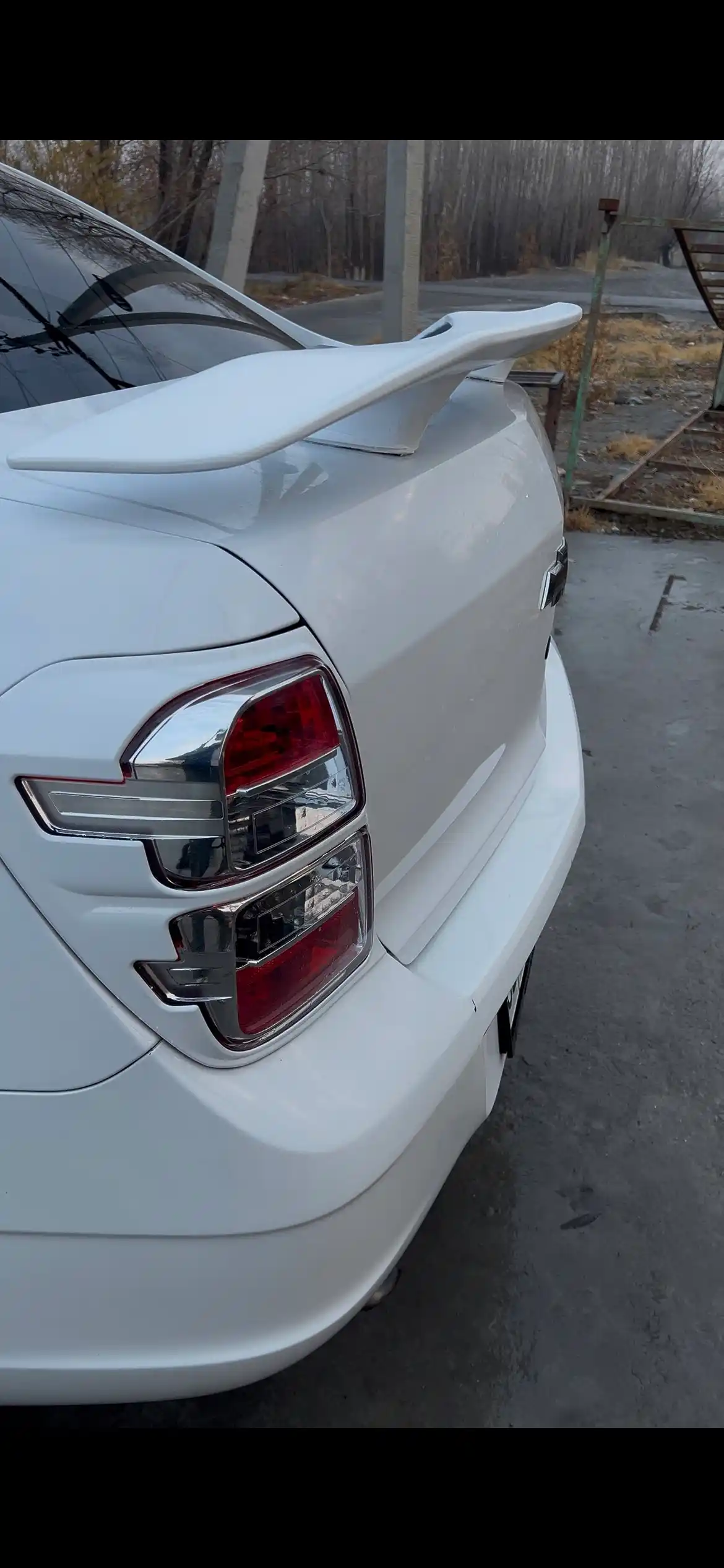 Накладки на задние фонари для Chevrolet Cobalt (комплект)