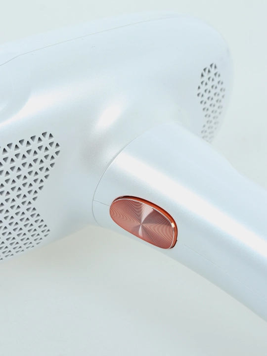 Ayollar uchun lazerli fotoepilator CRONIER CR-8816 butun tana uchun