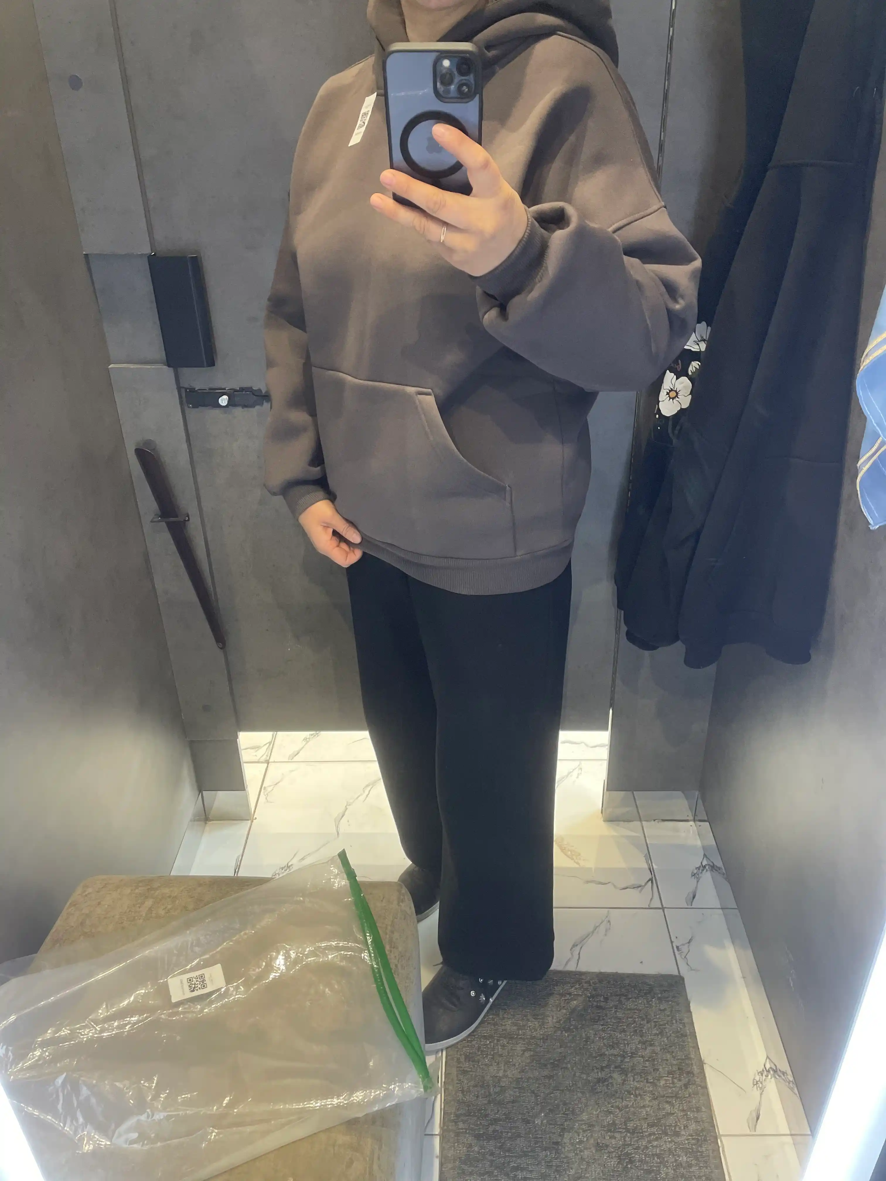 Xudi oversize, uniseks yunli qalpoqli, tostofka, sport kostuyumi