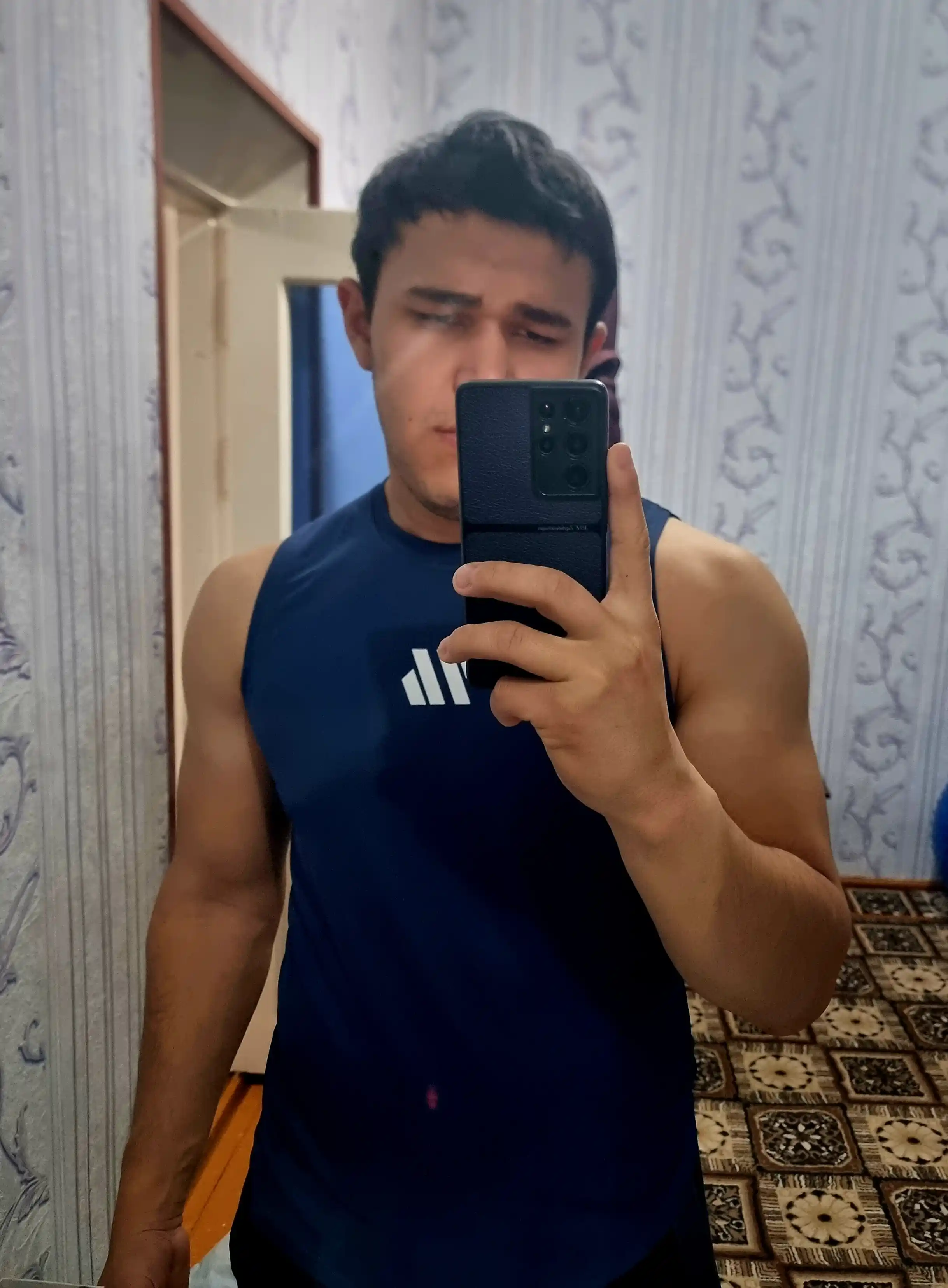 Erkaklar uchun mayka, kompression, sport, elastik, tez quriydigan, fitnes uchun