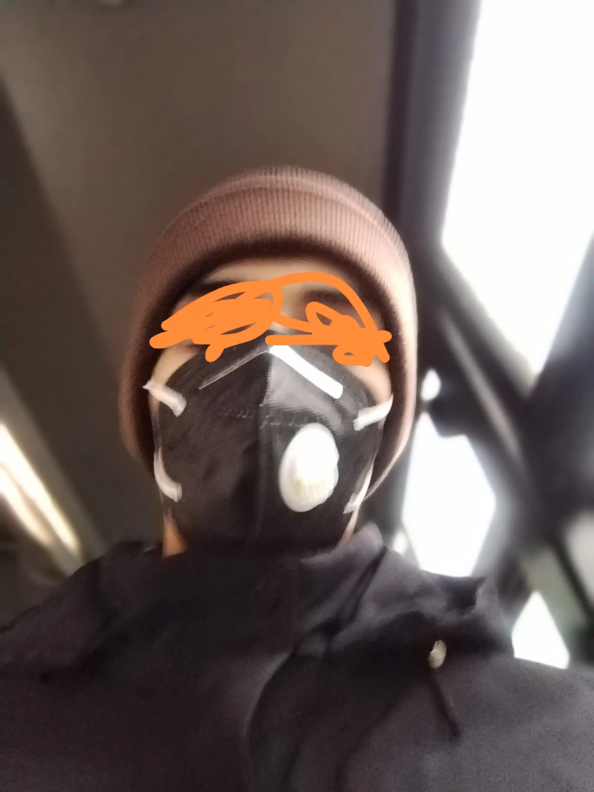 Tibbiy niqob, klapanli respirator KN 95