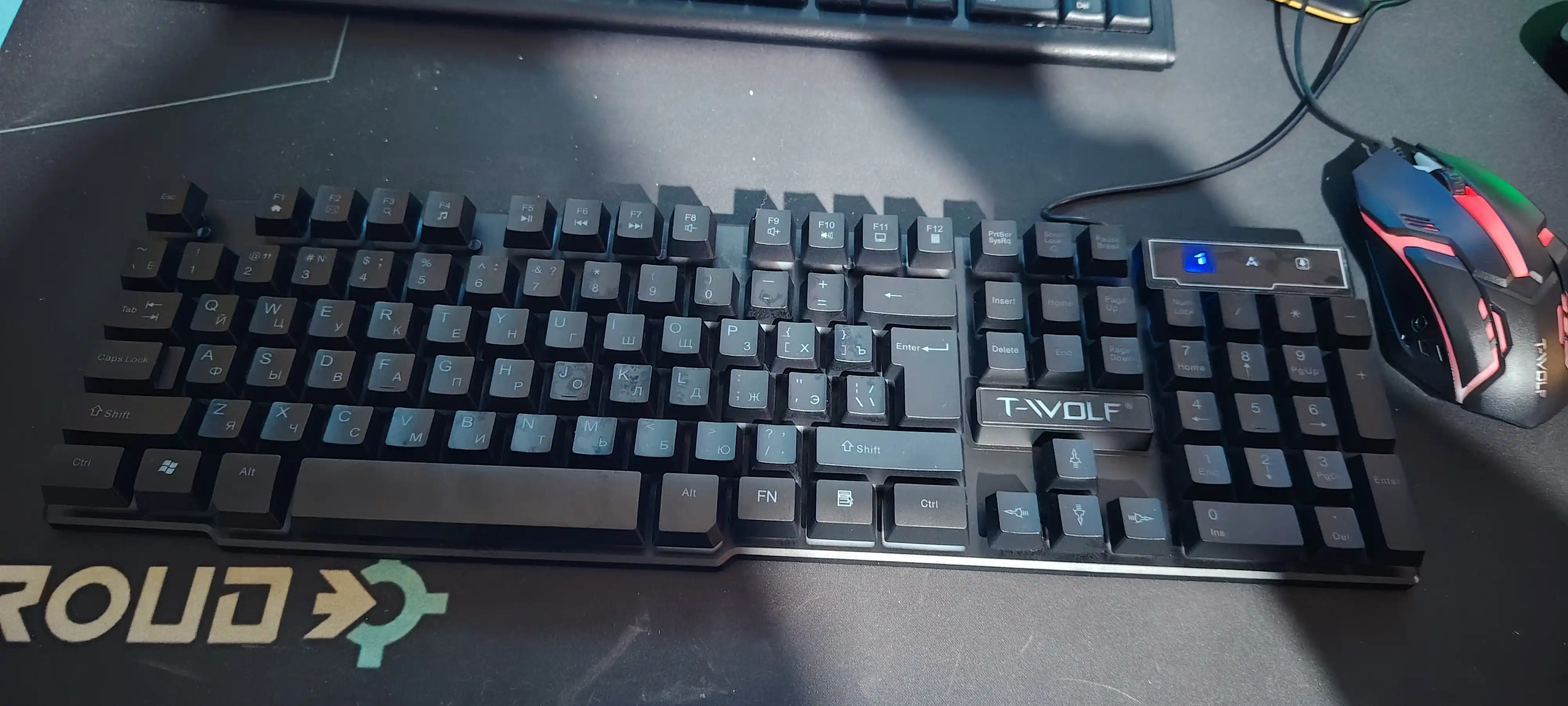 Игровая Клавиатура и мышка T-wolf TF200 c RGB подсветкой