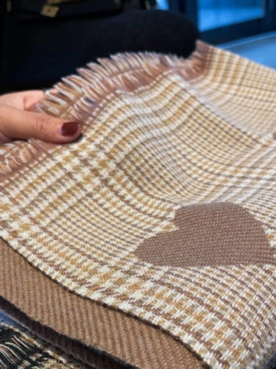 Katta sharf, 185×65 sm - ayollar va qizlar uchun,baxorgi sharf, yurakli dizayn