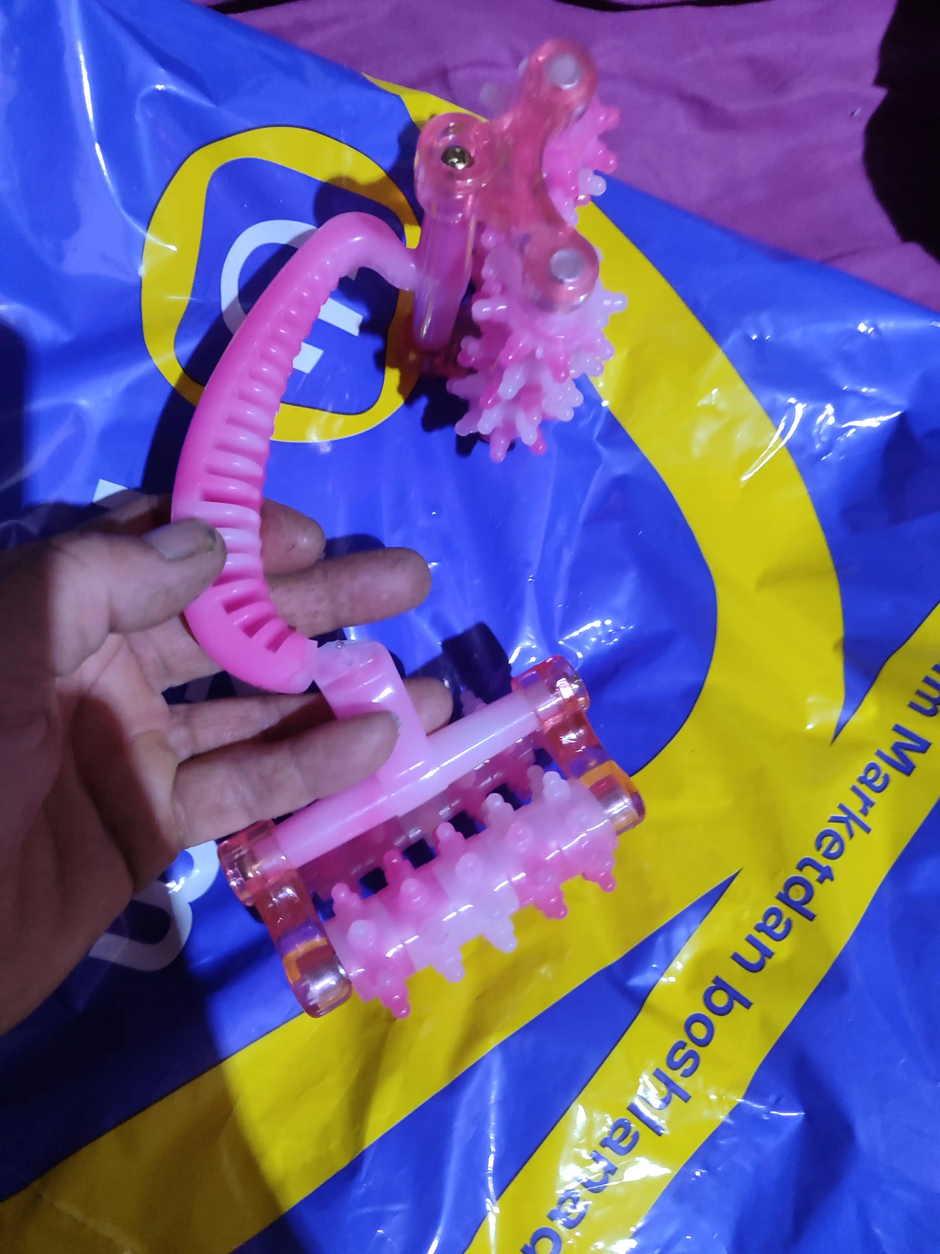 Universal rolikli massaj moslamasi, tana uqalagichi