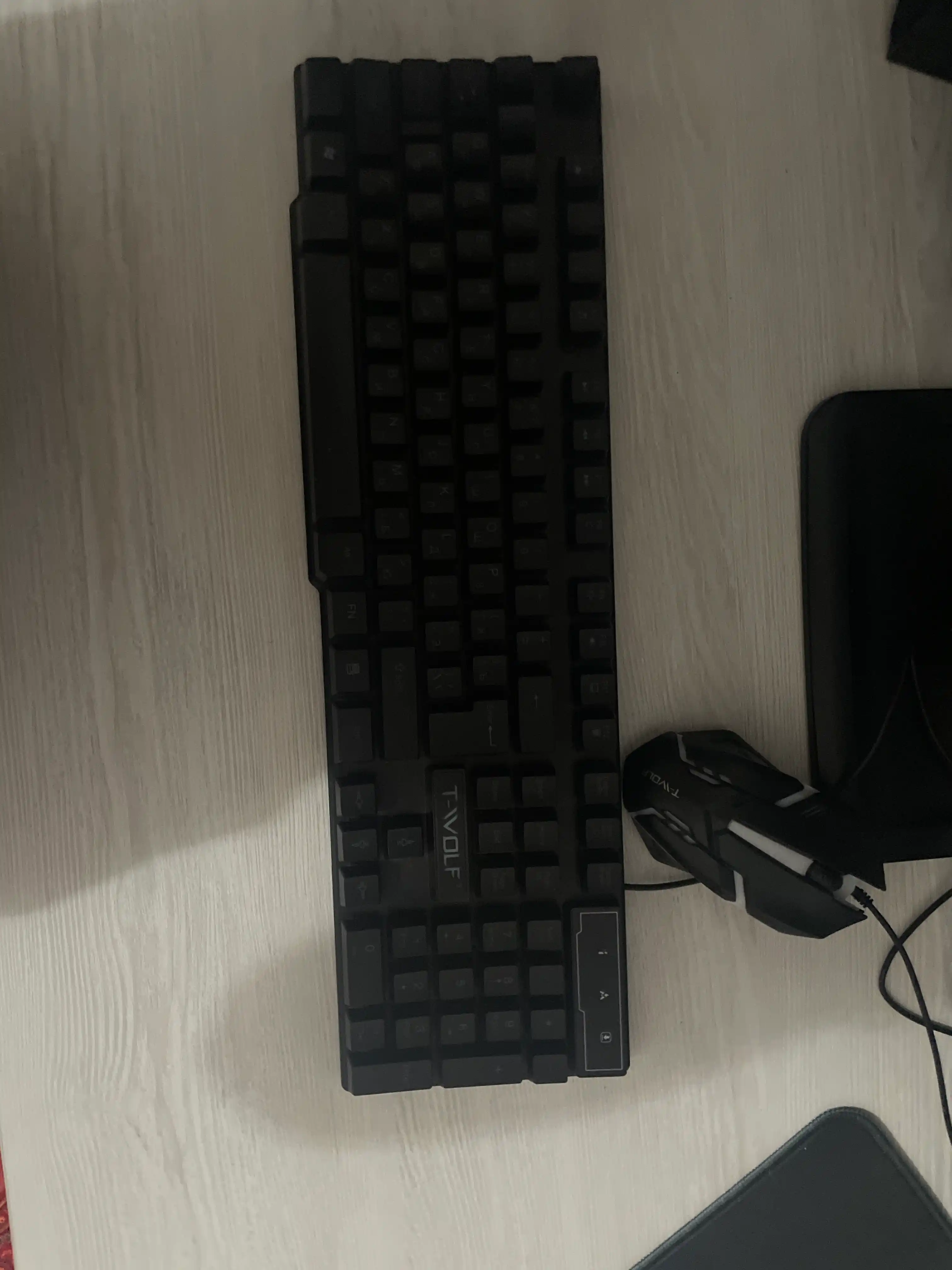 Игровая Клавиатура и мышка T-wolf TF200 c RGB подсветкой