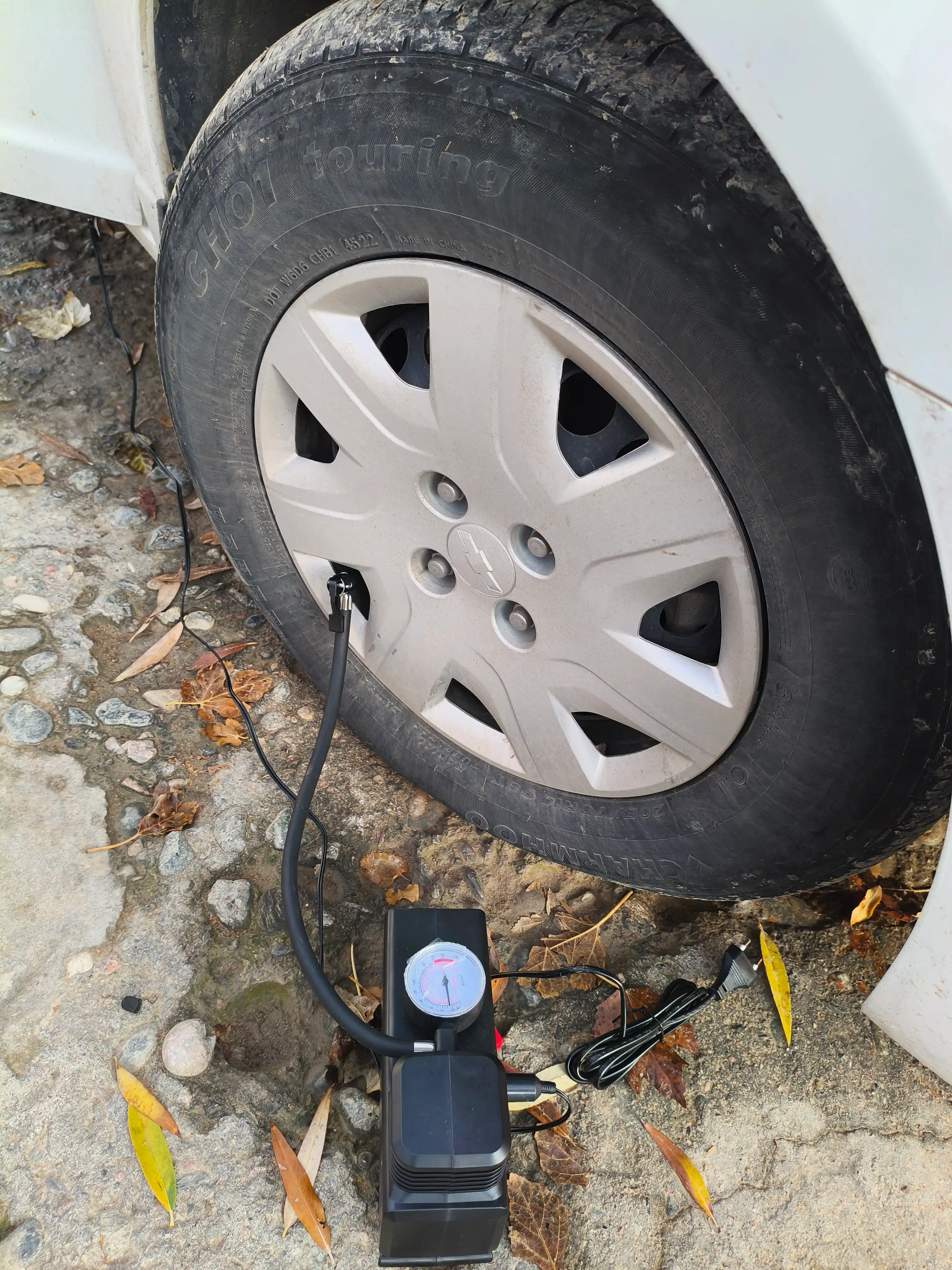 Avtokompressorlar Masturs elektron nasos 220v shina damlash uchun