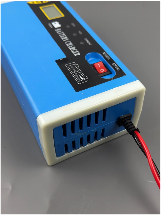 Автоматическое устройство для зарядки аккумулятора – PA-090B (12V/24V, 10A)