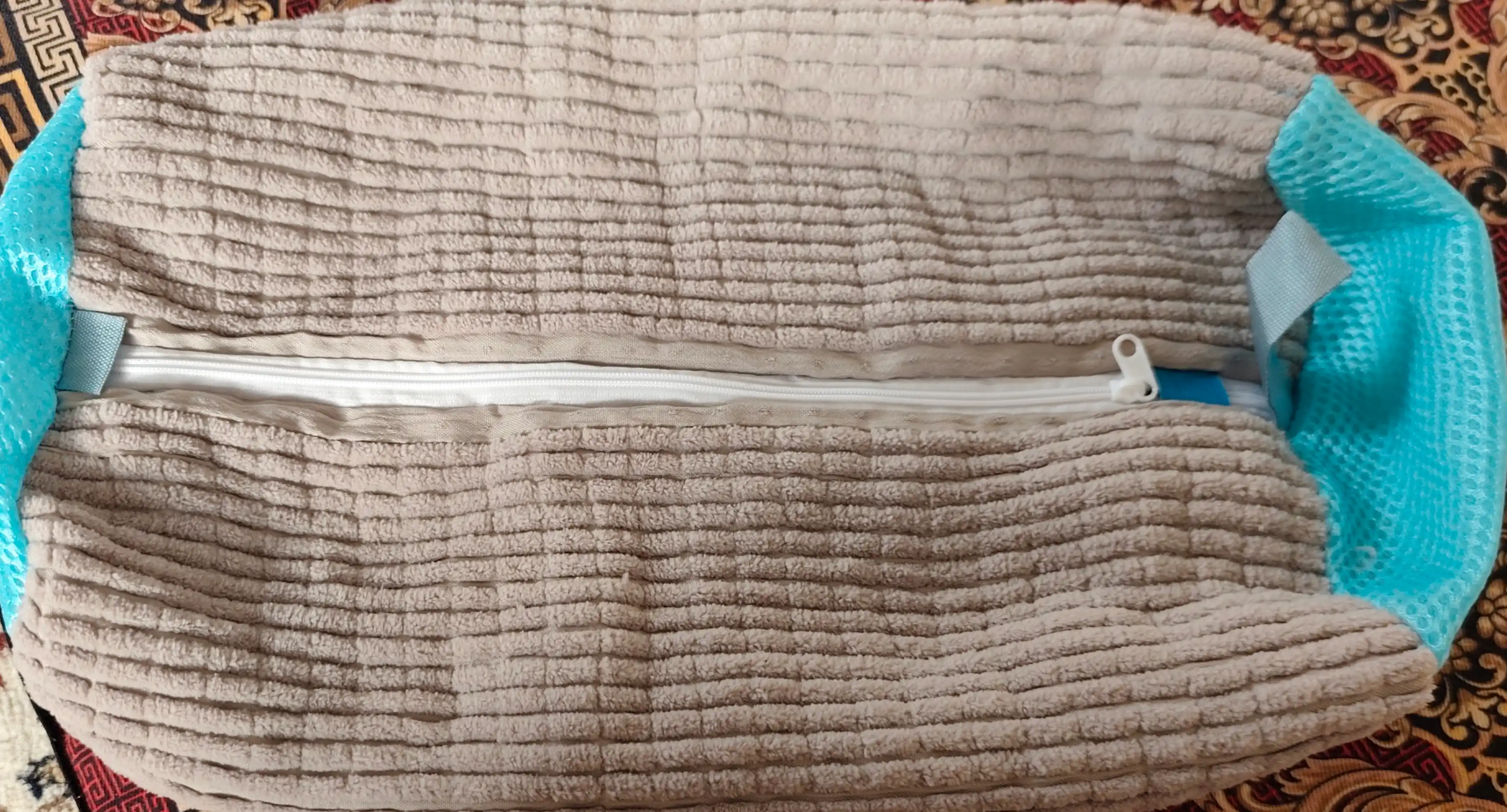 Kir yuvish mashinasida poyabzal va krossovkalarni yuvish uchun qop, mikrofiberli to‘r 40×20 sm