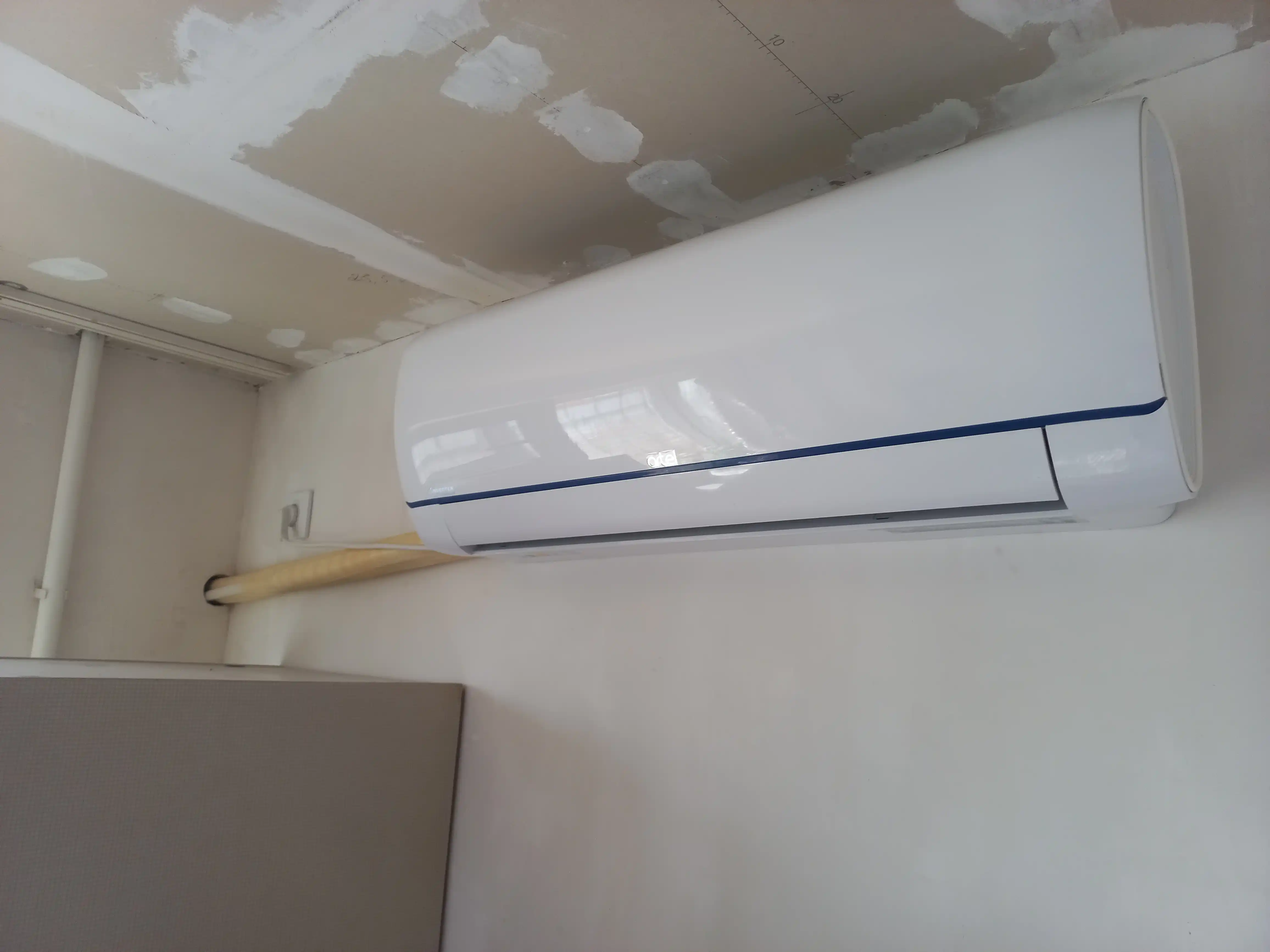 Кондиционер Artel Chillachi Iceberg Inverter 12000 BTU Inverter