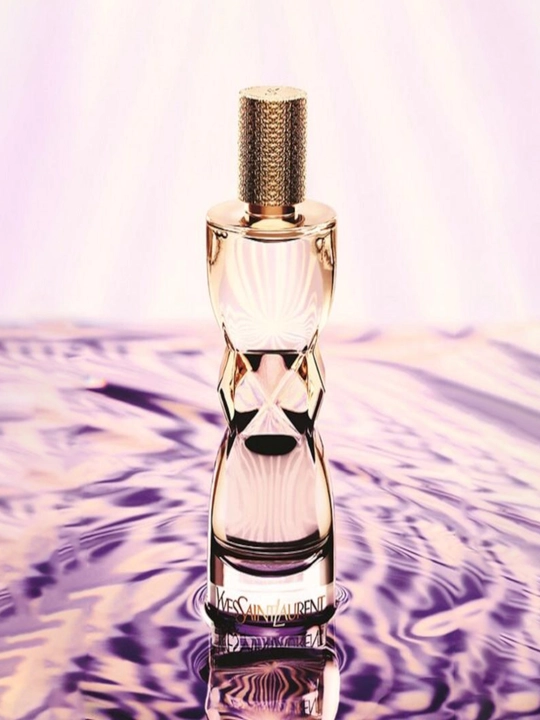Parfyumlangan suv Yves Saint Laurent Mon Paris